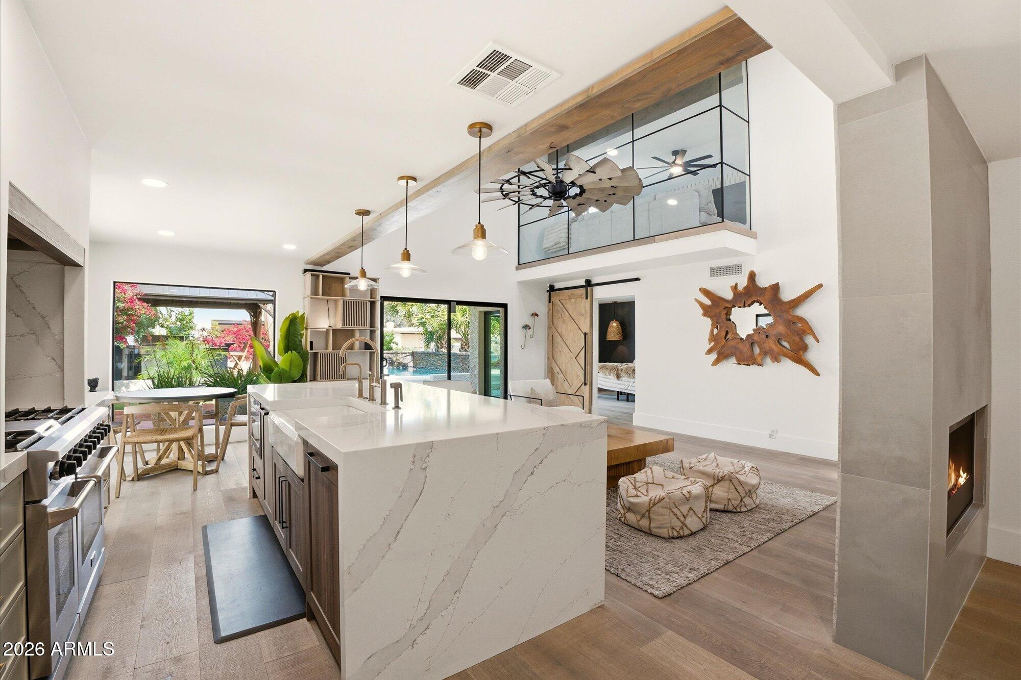 4632 E Winston Drive