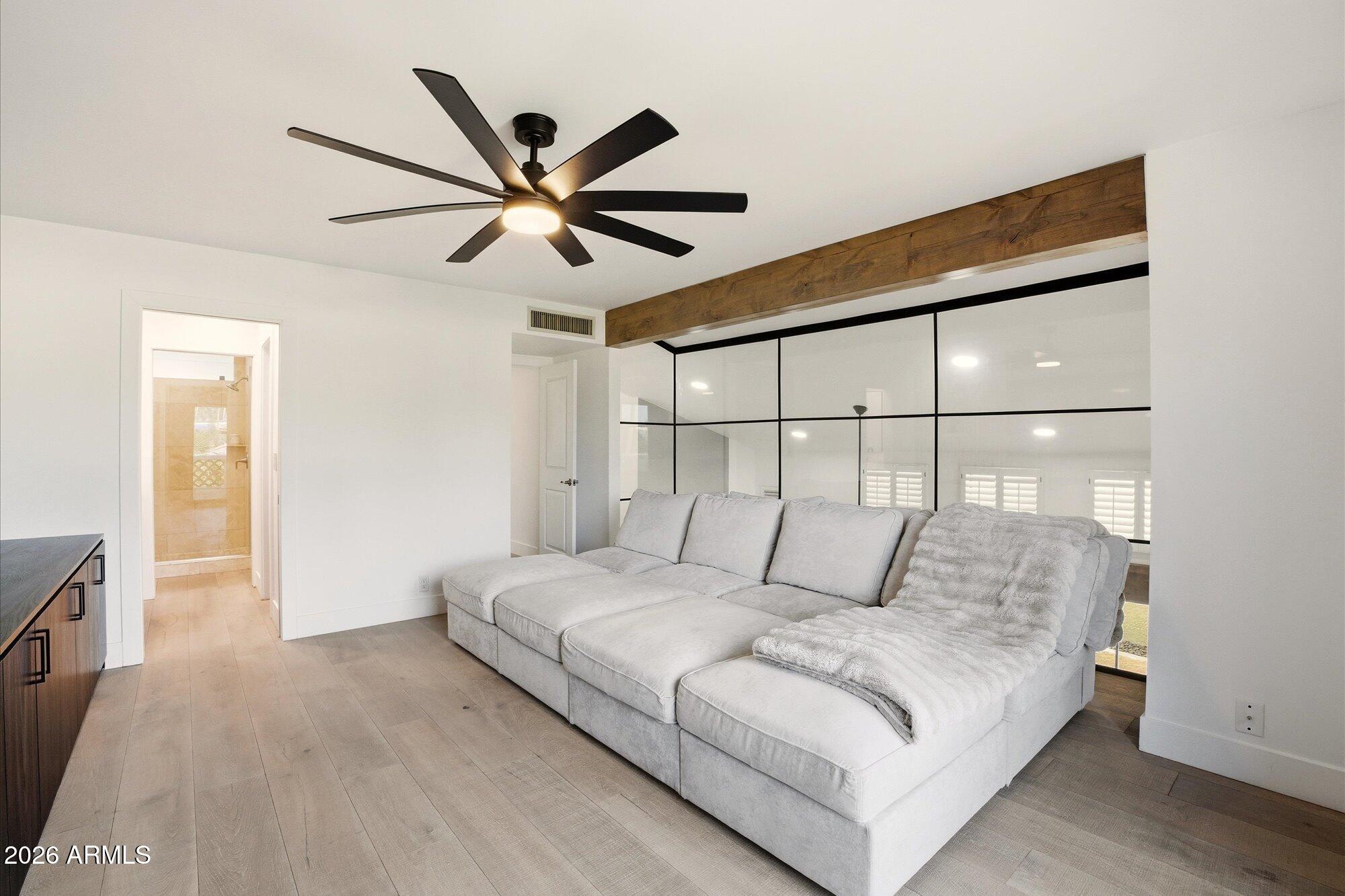 4632 E Winston Drive