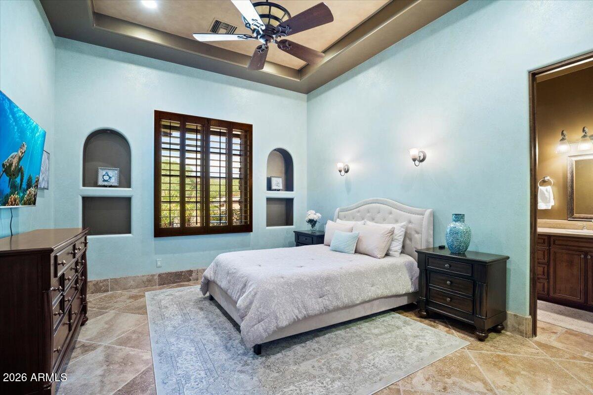 13027 E SADDLEHORN Trail