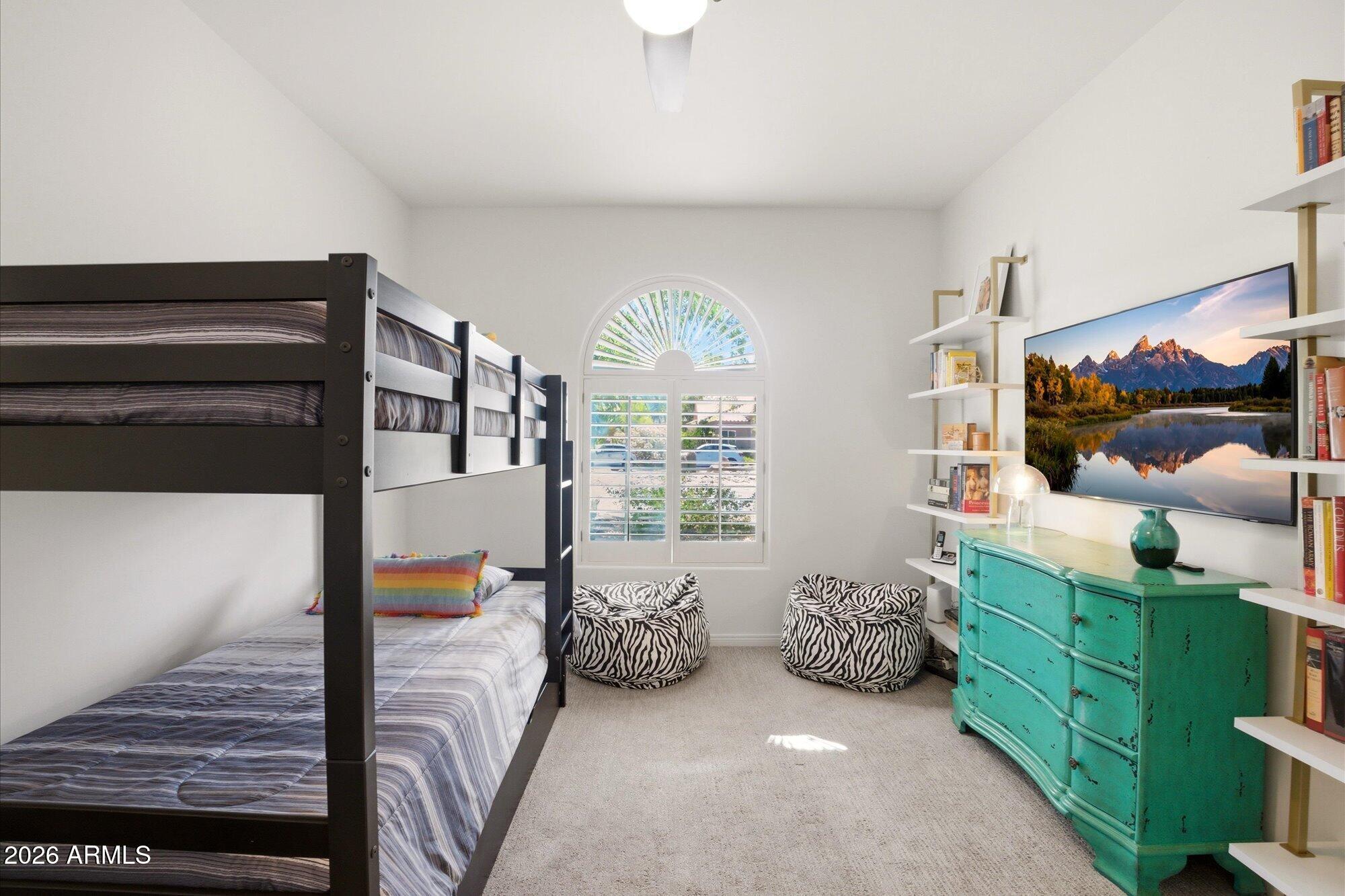 9458 E DESERT COVE Avenue