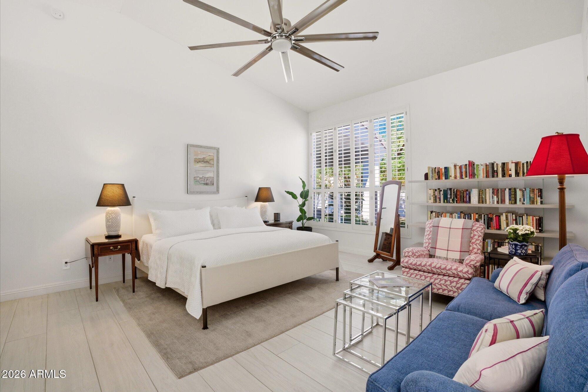 9458 E DESERT COVE Avenue