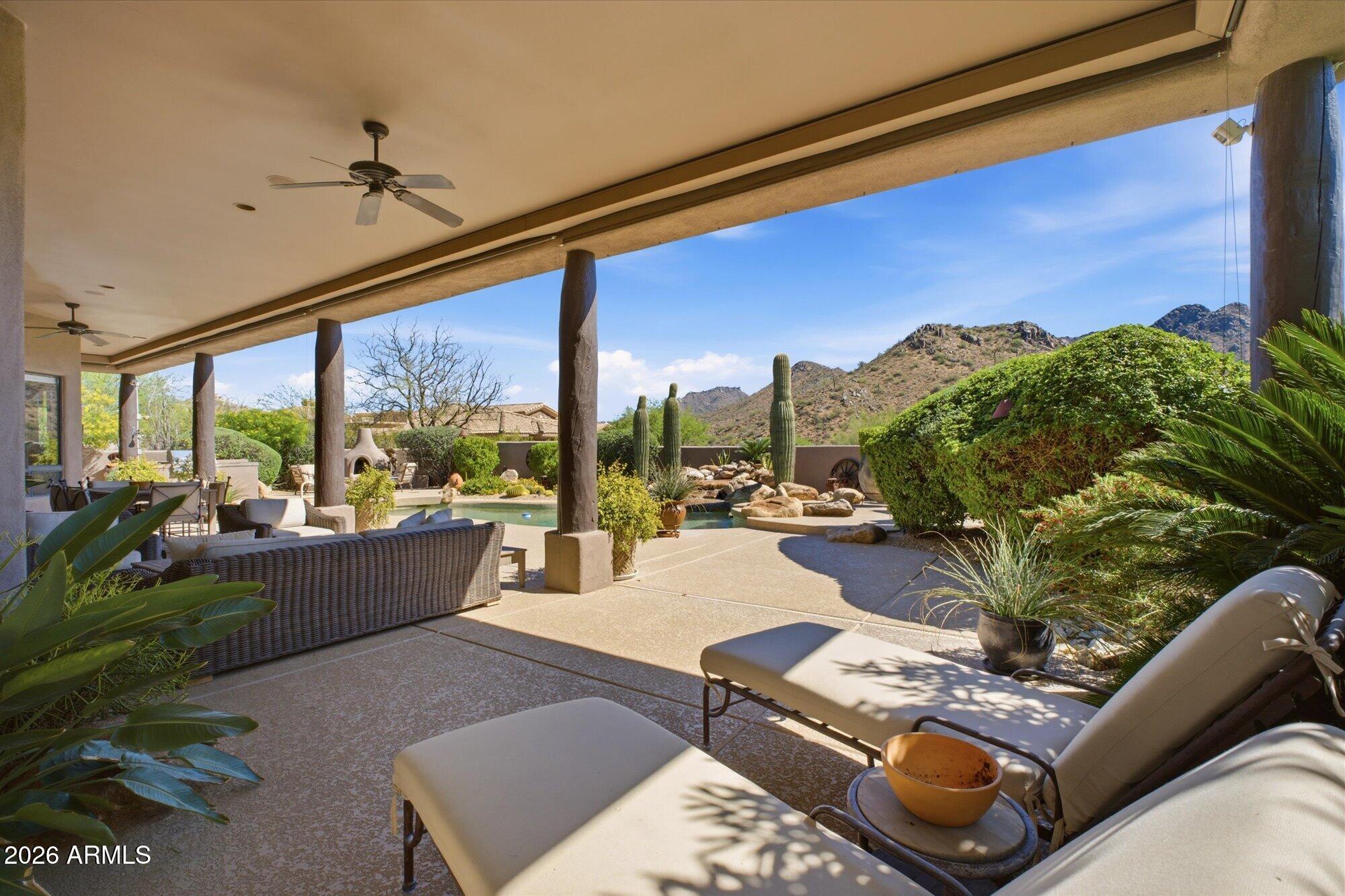 11453 E DE LA O Road