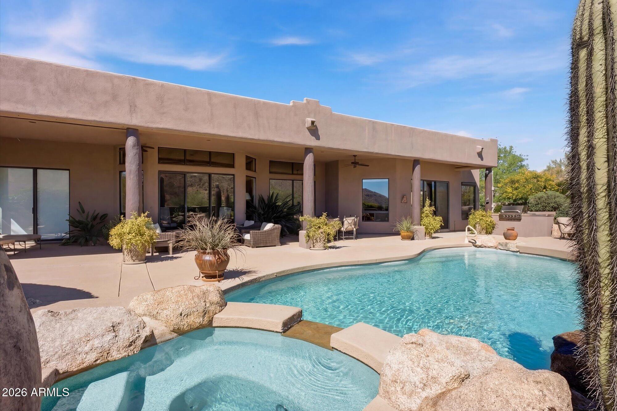 11453 E DE LA O Road