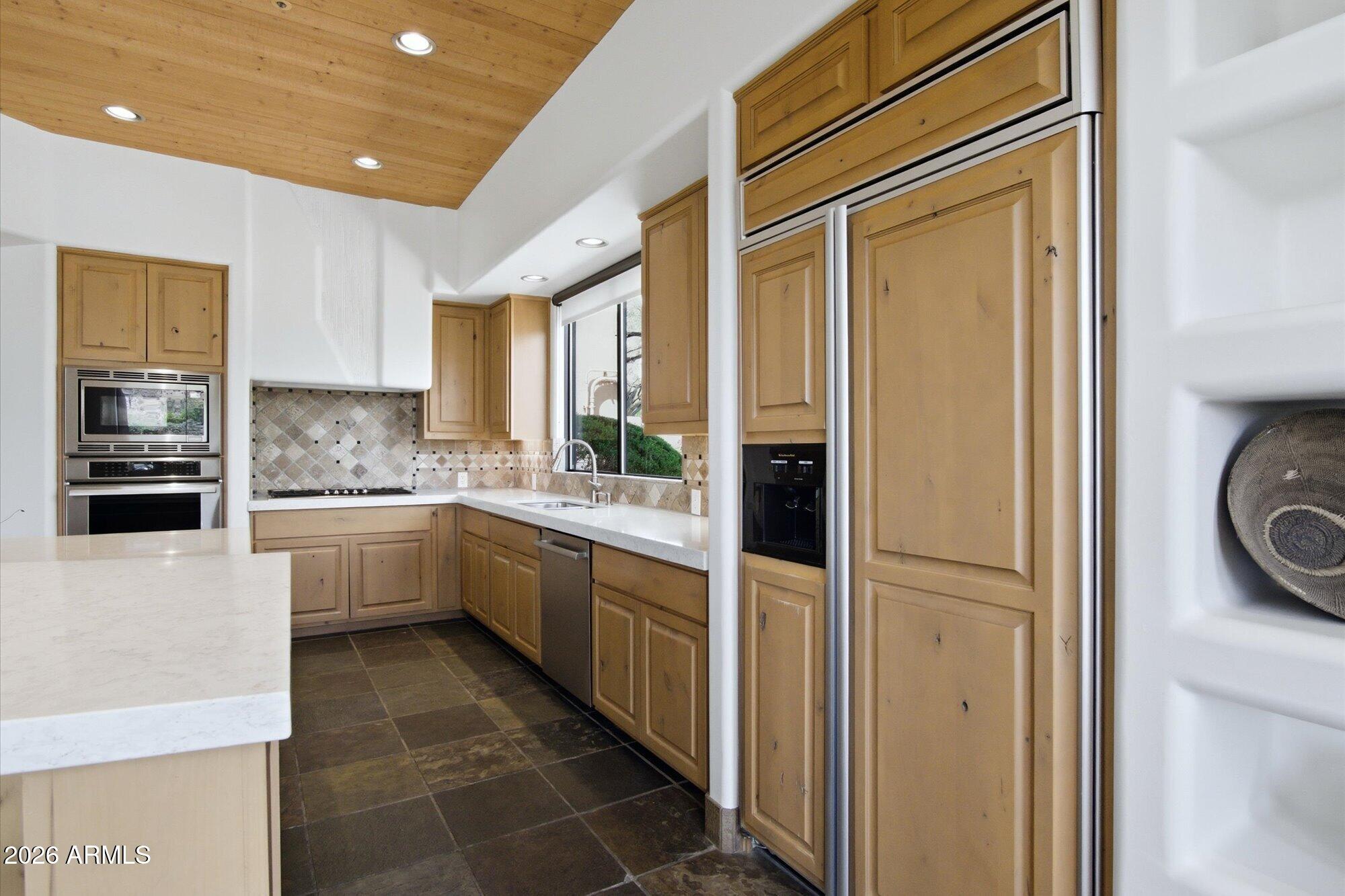 11453 E DE LA O Road