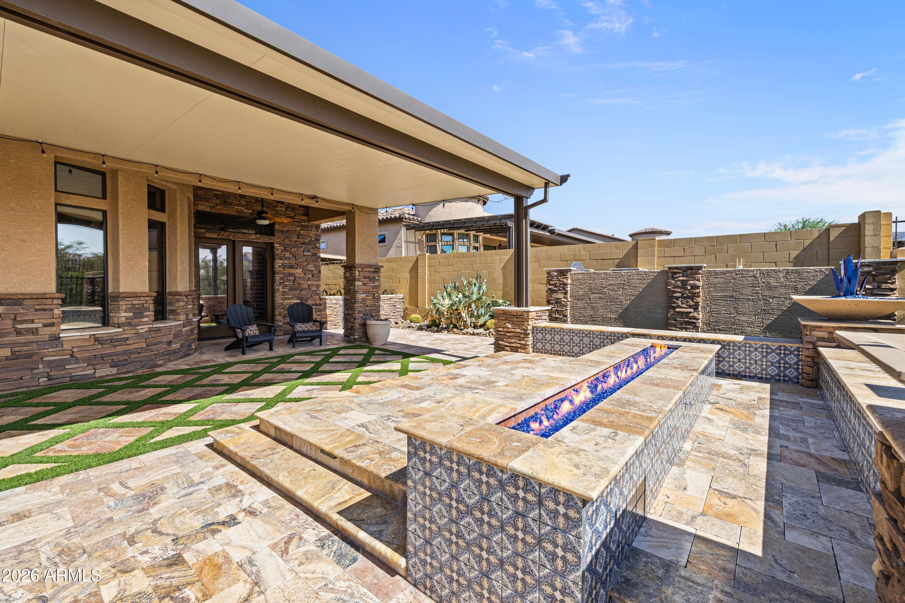 2325 N ATWOOD Circle