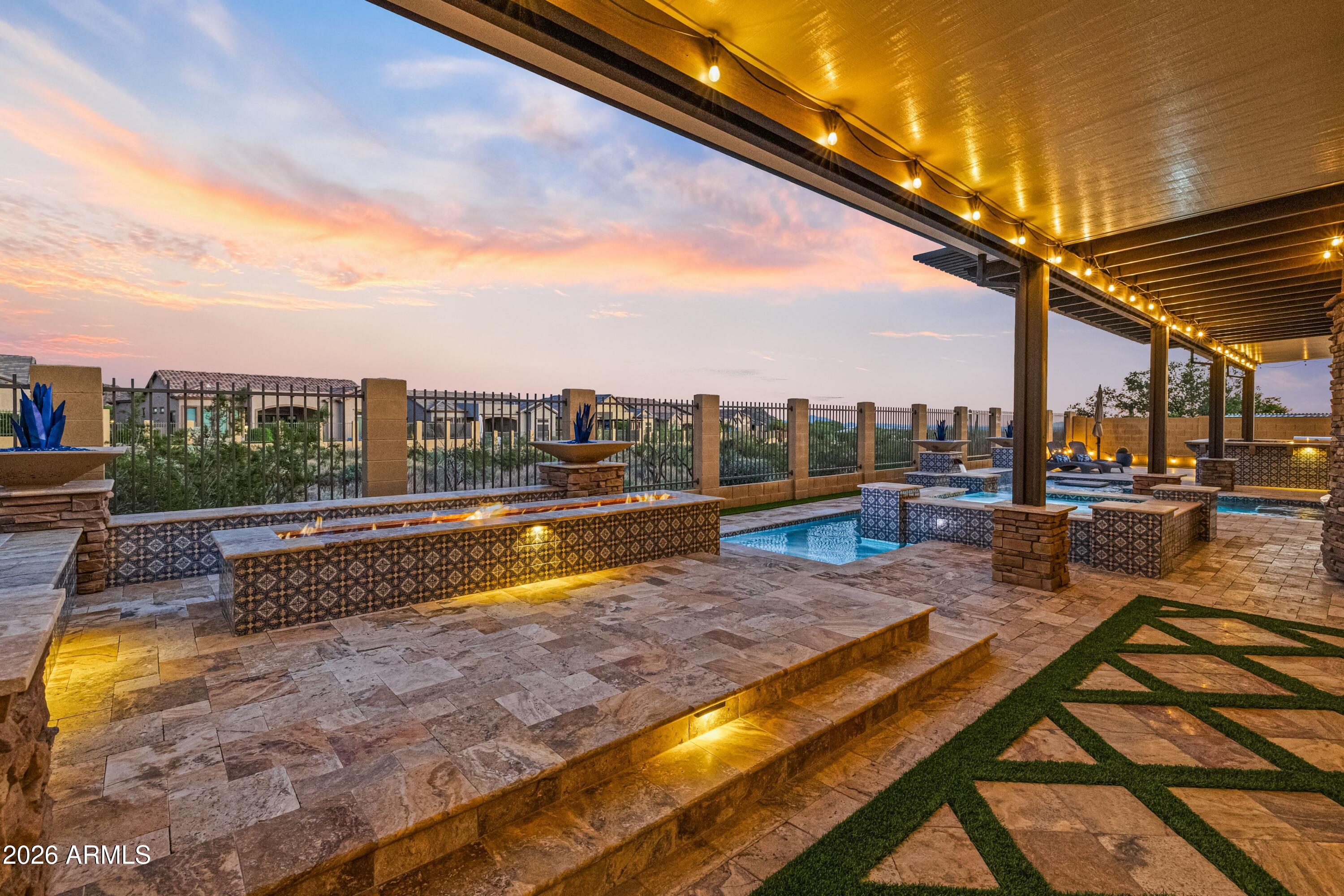 2325 N ATWOOD Circle