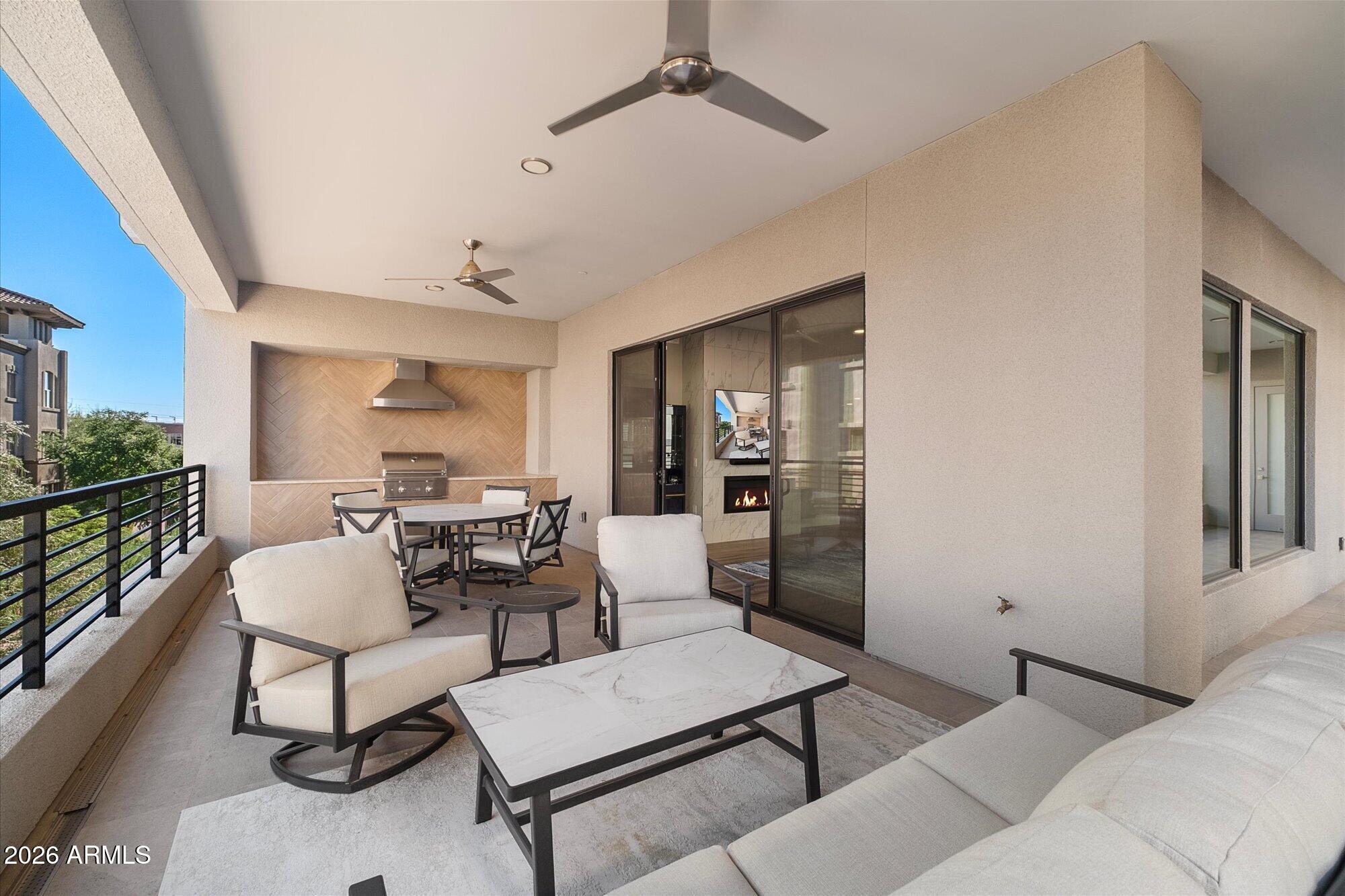 5250 E DEER VALLEY Drive 353