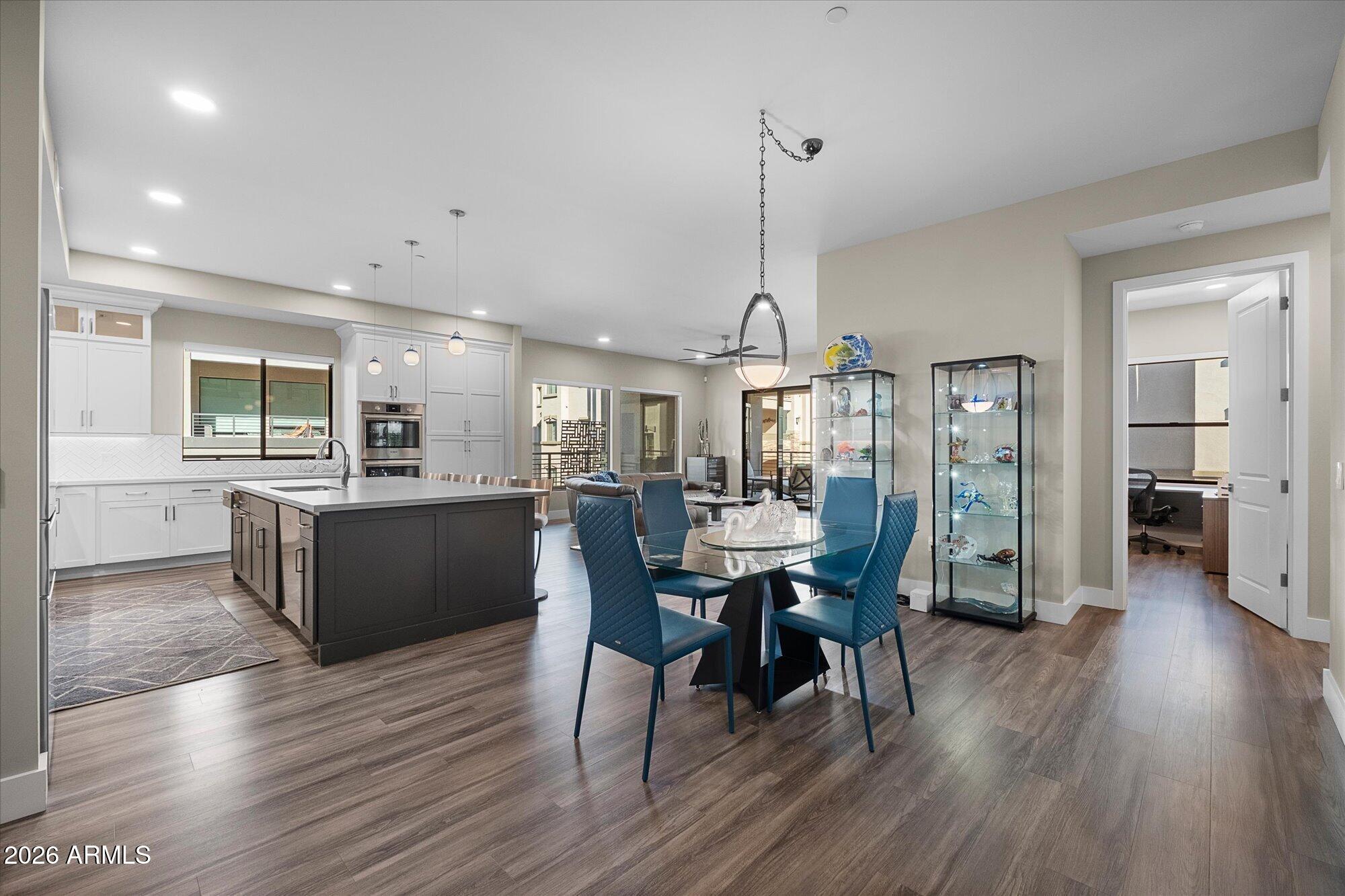 5250 E DEER VALLEY Drive 353