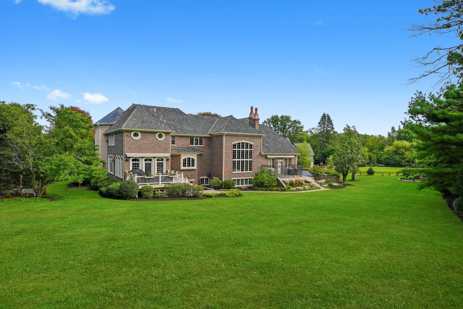 80 Geneva Court