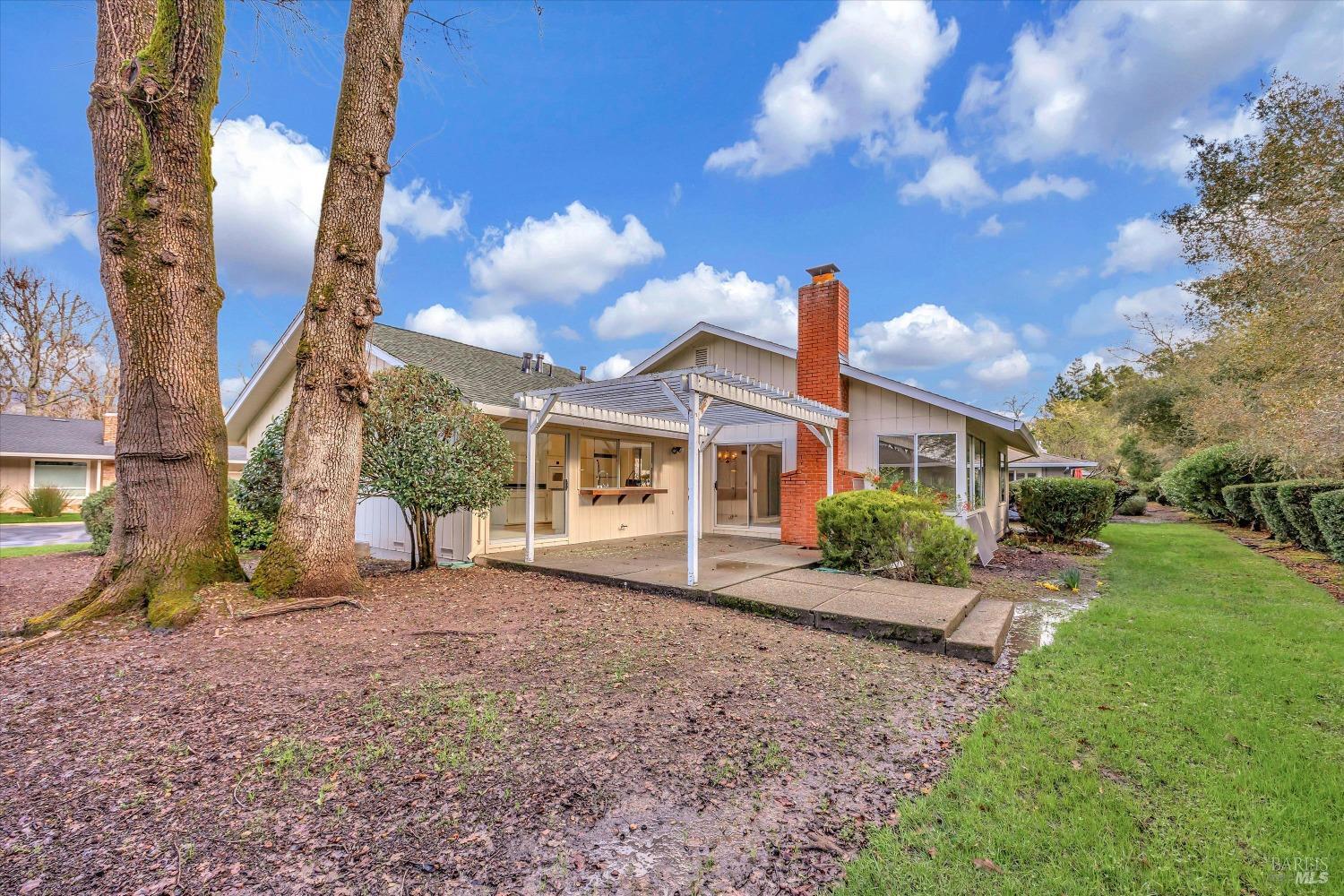 427 Meadowgreen Drive