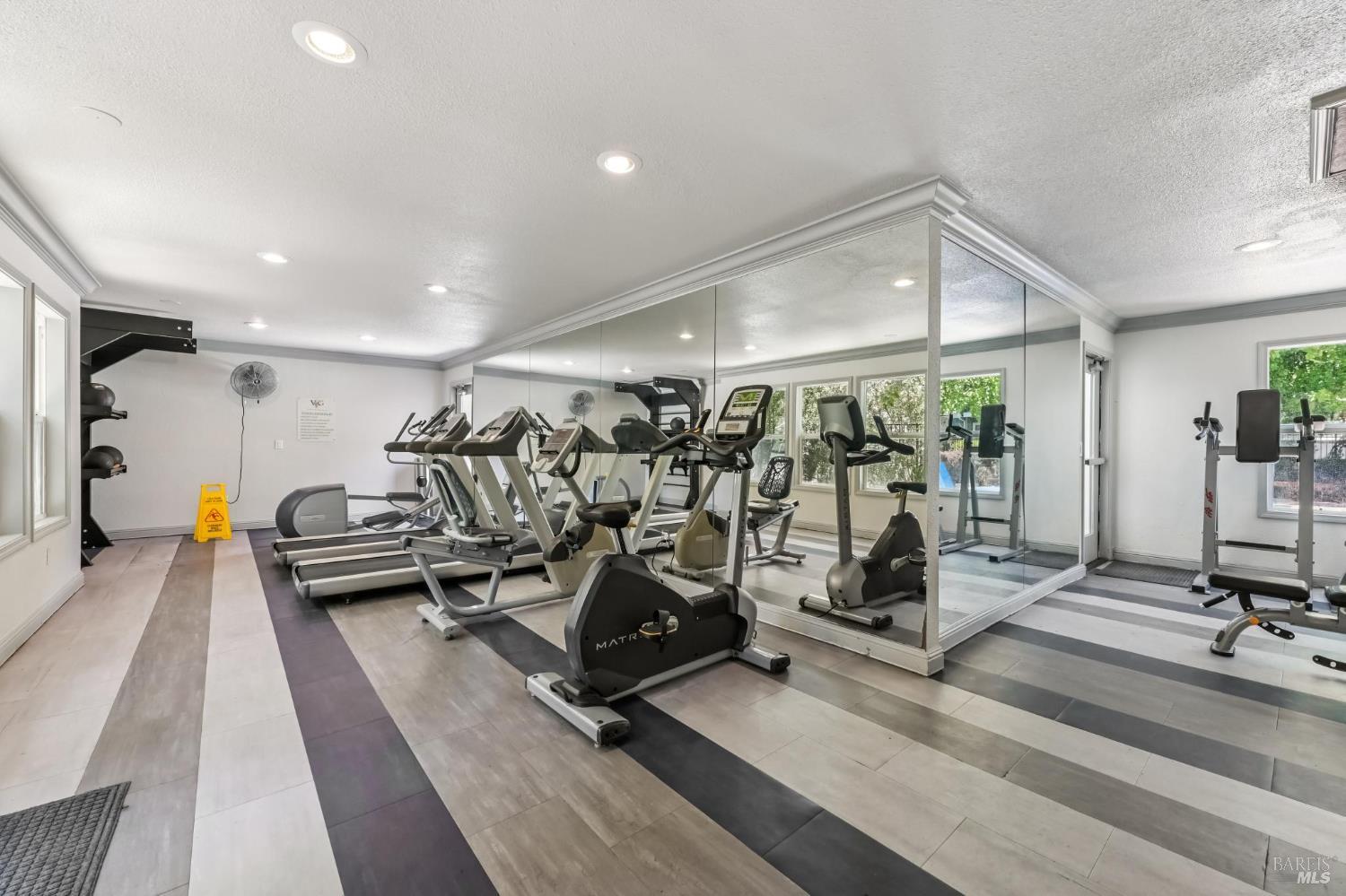 225 Burt St #34