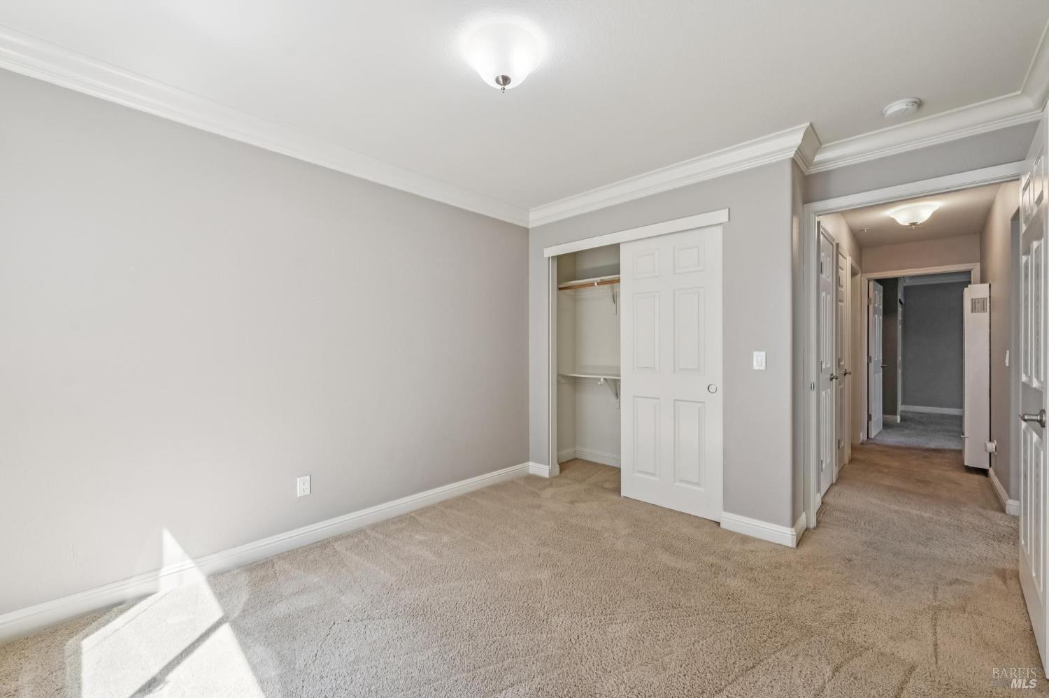 225 Burt St #34