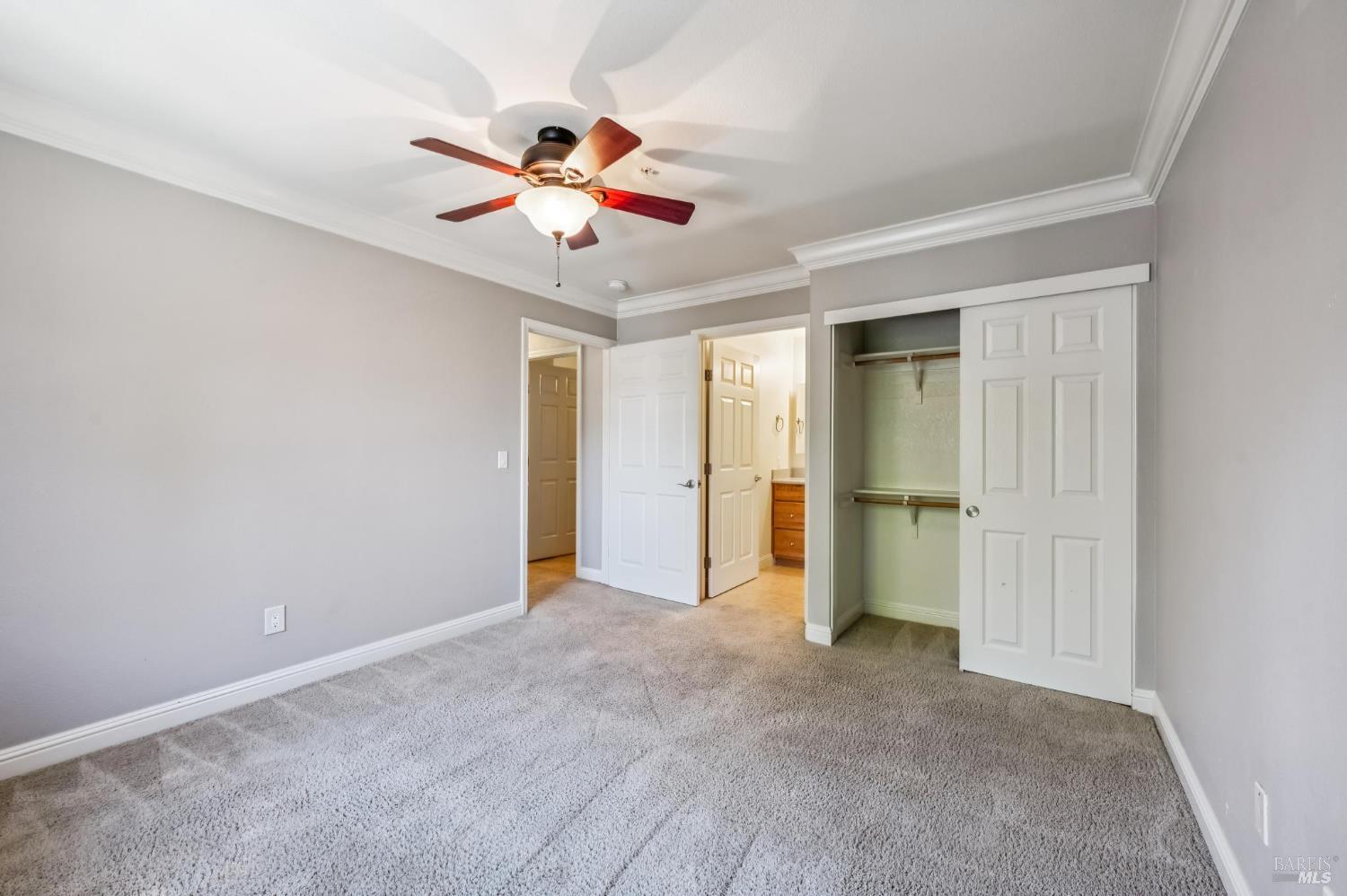 225 Burt St #34