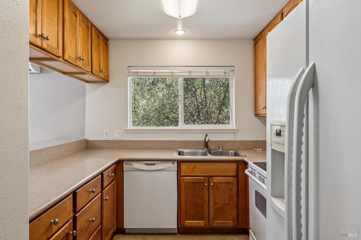 225 Burt St #34