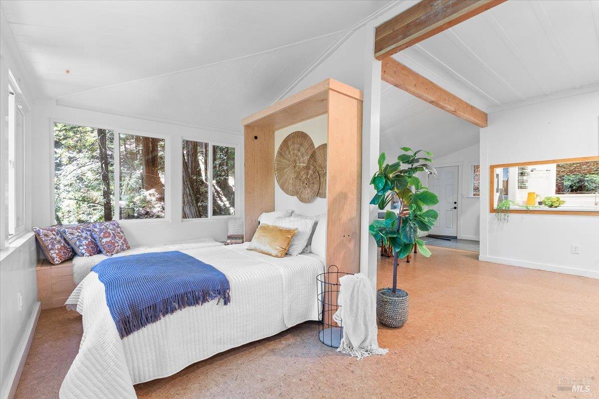 17900 Santa Rosa Ave