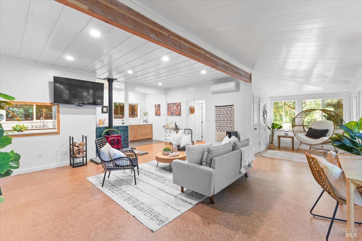 17900 Santa Rosa Ave