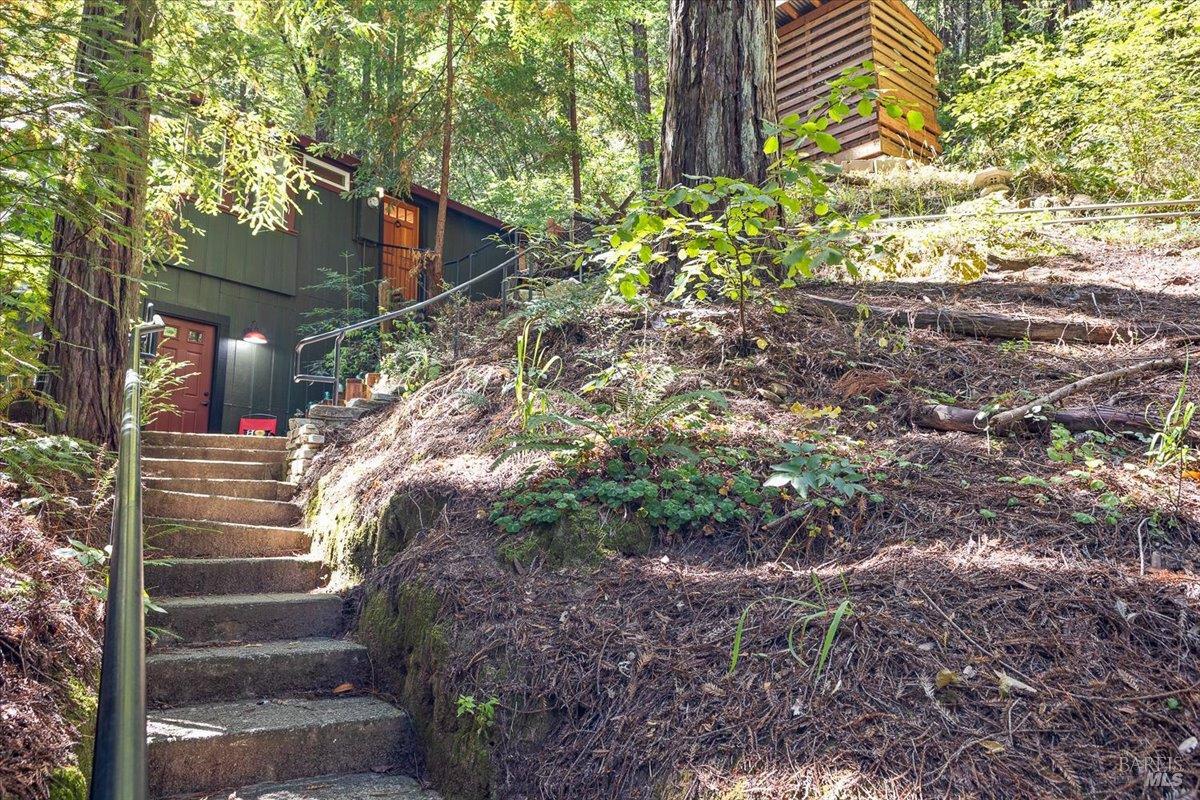 17900 Santa Rosa Ave