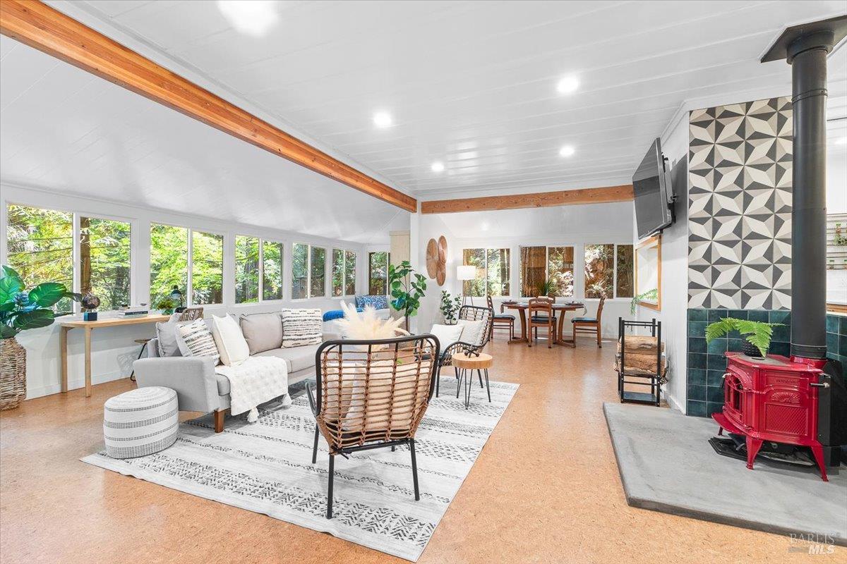 17900 Santa Rosa Ave