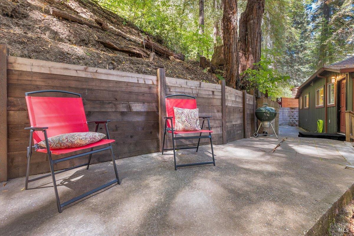 17900 Santa Rosa Ave