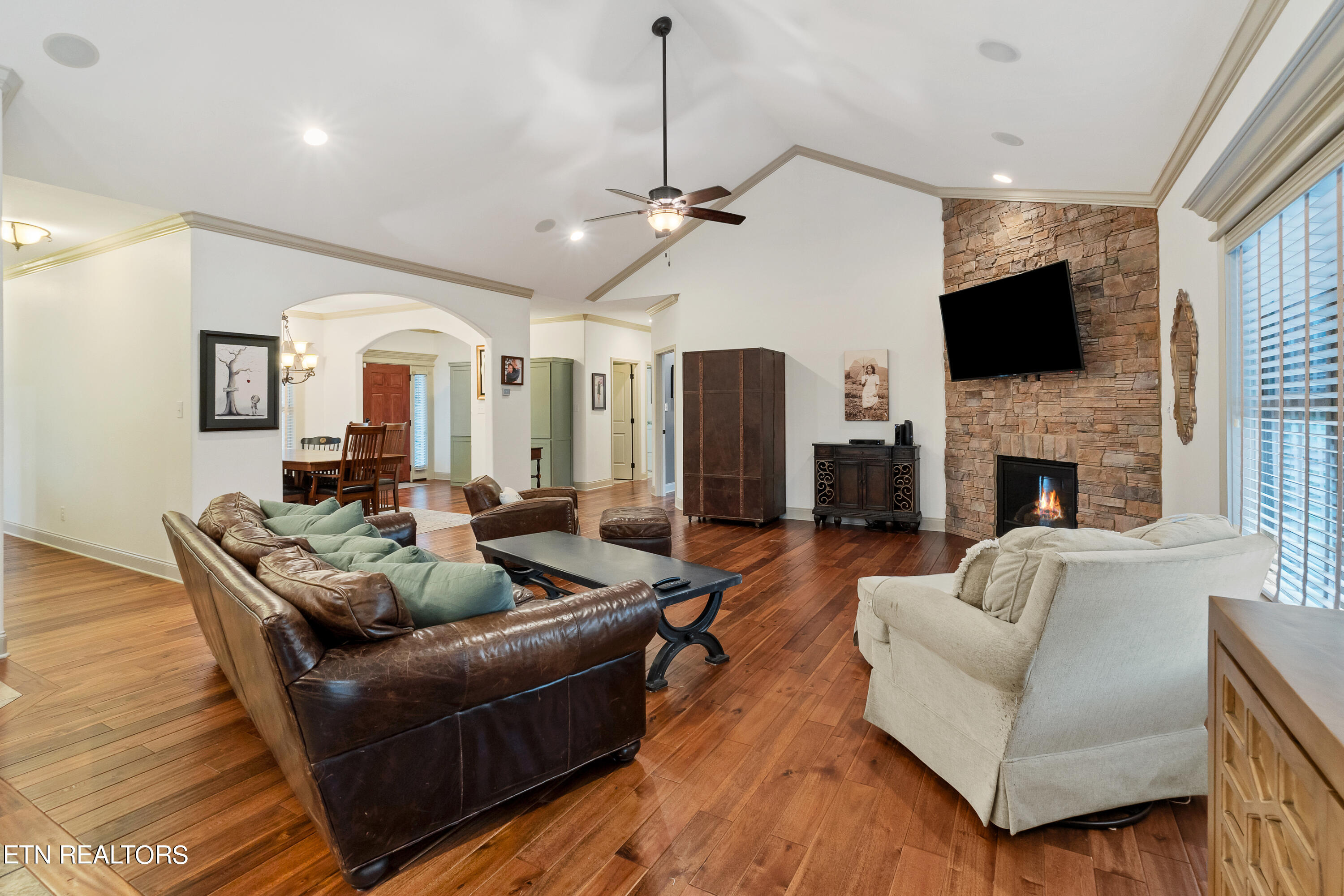 1313 Edenbridge Drive