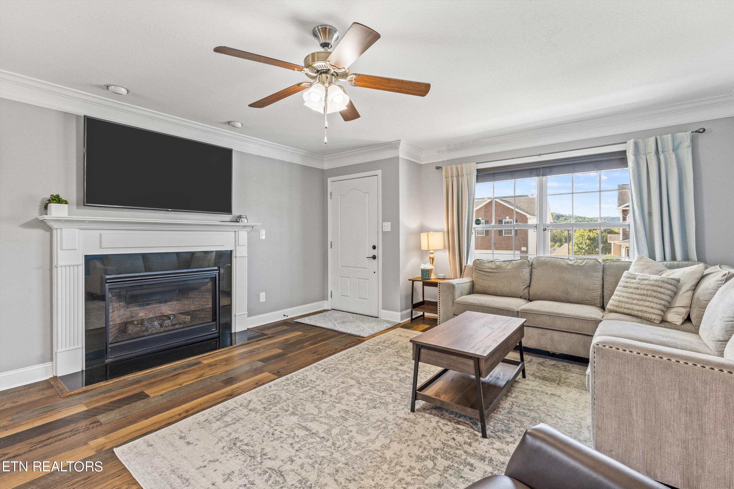 1815 Point Wood Drive