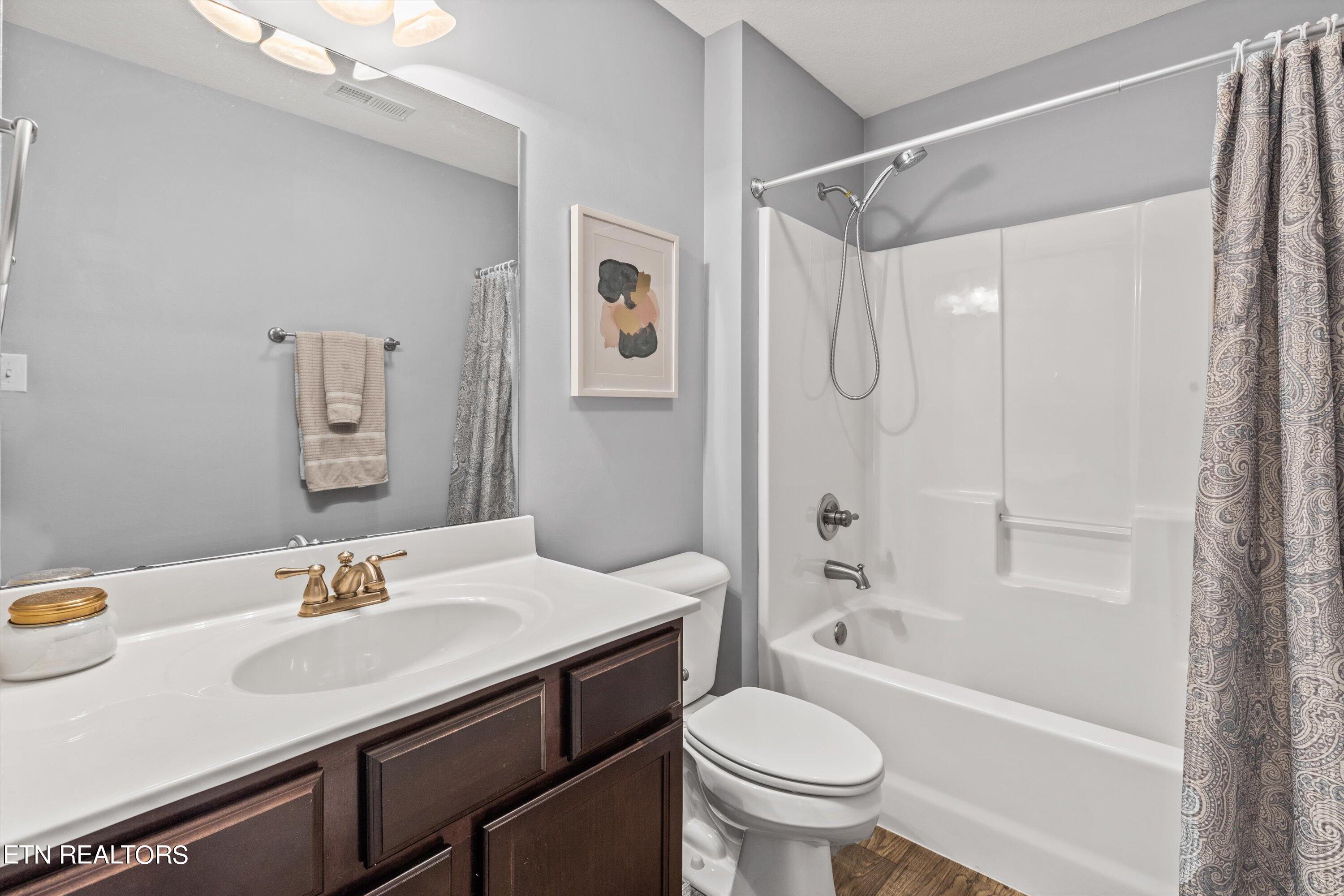 1815 Point Wood Drive