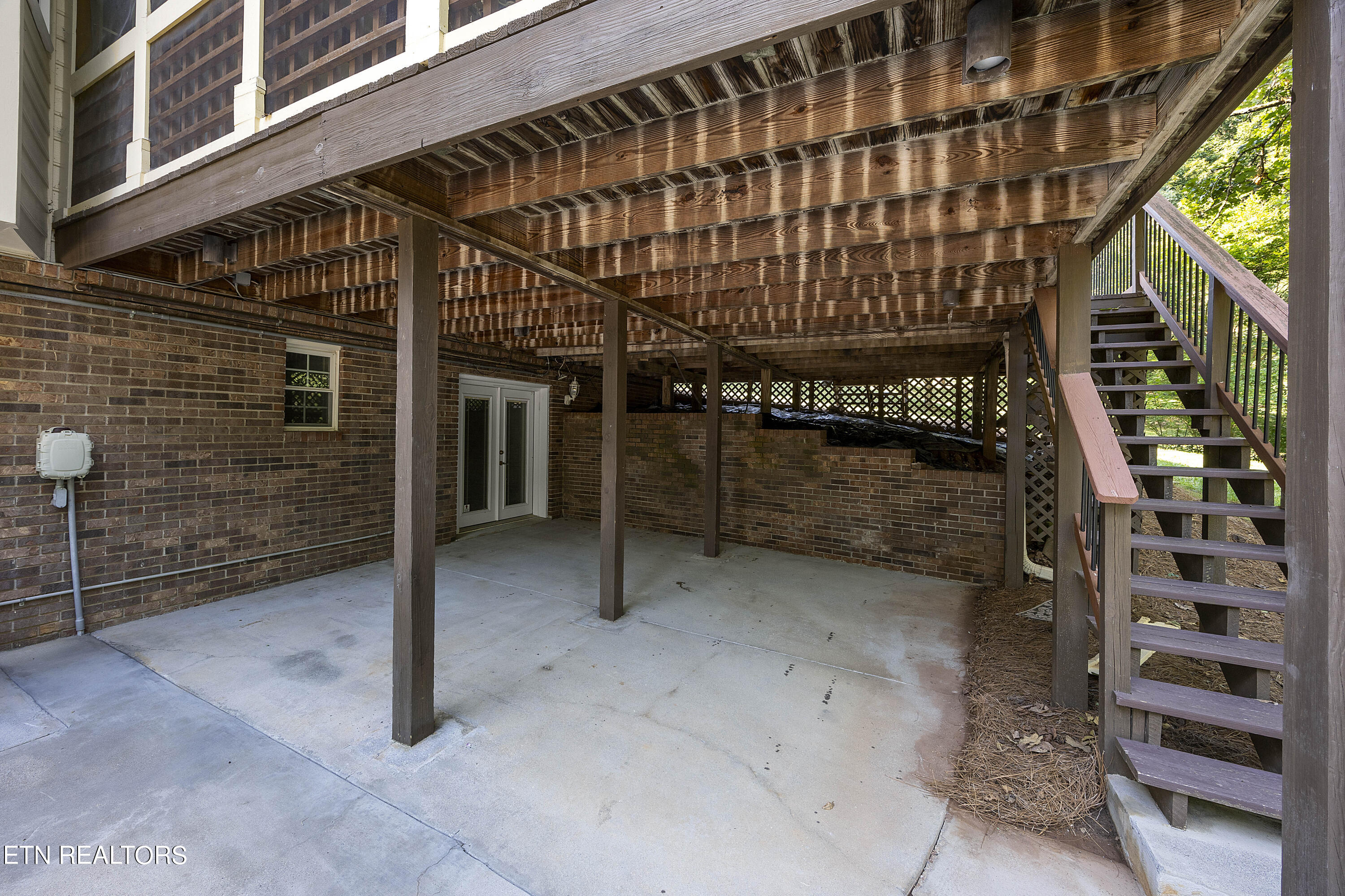 10825 Farragut Hills Blvd