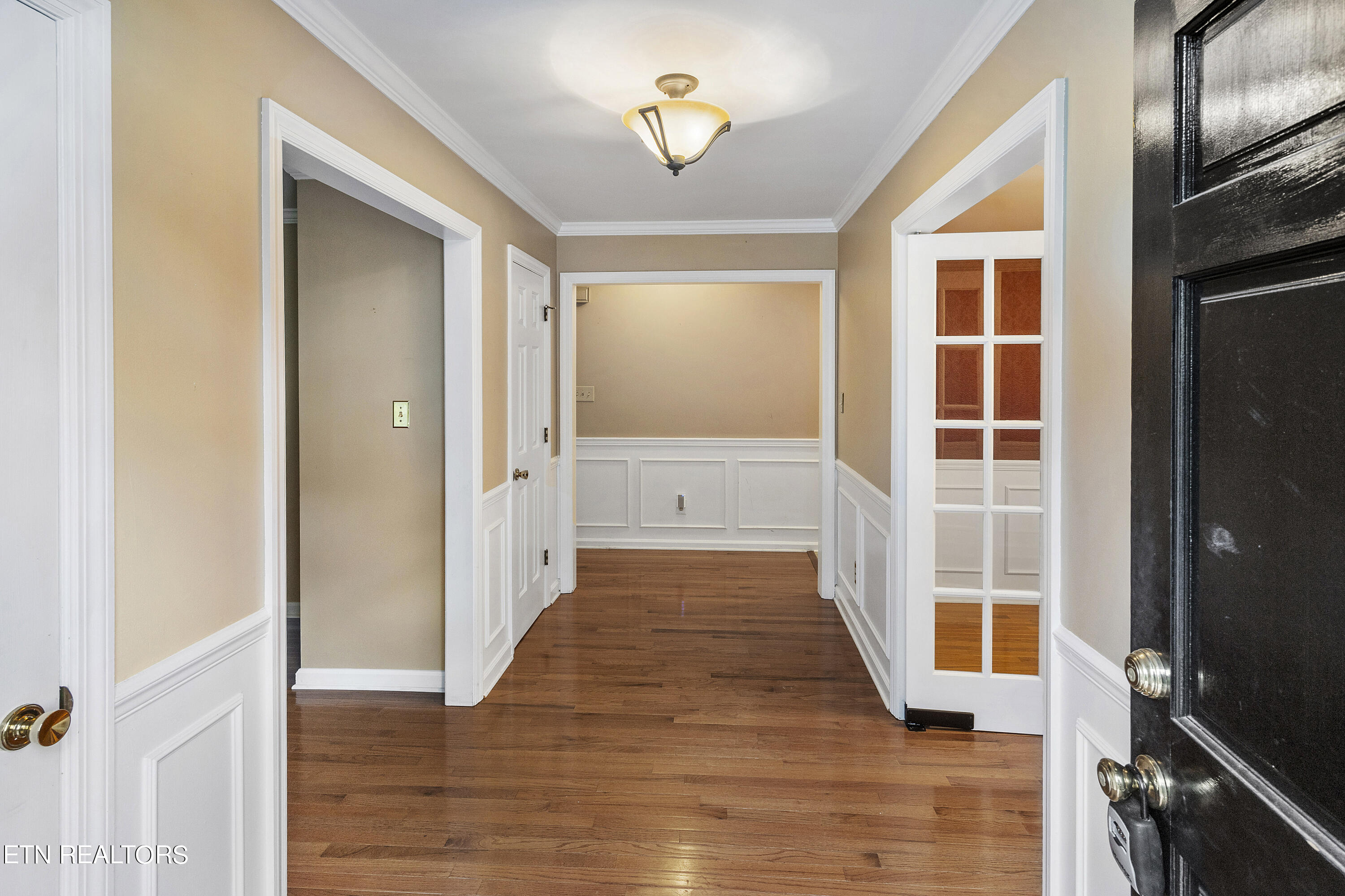 10825 Farragut Hills Blvd