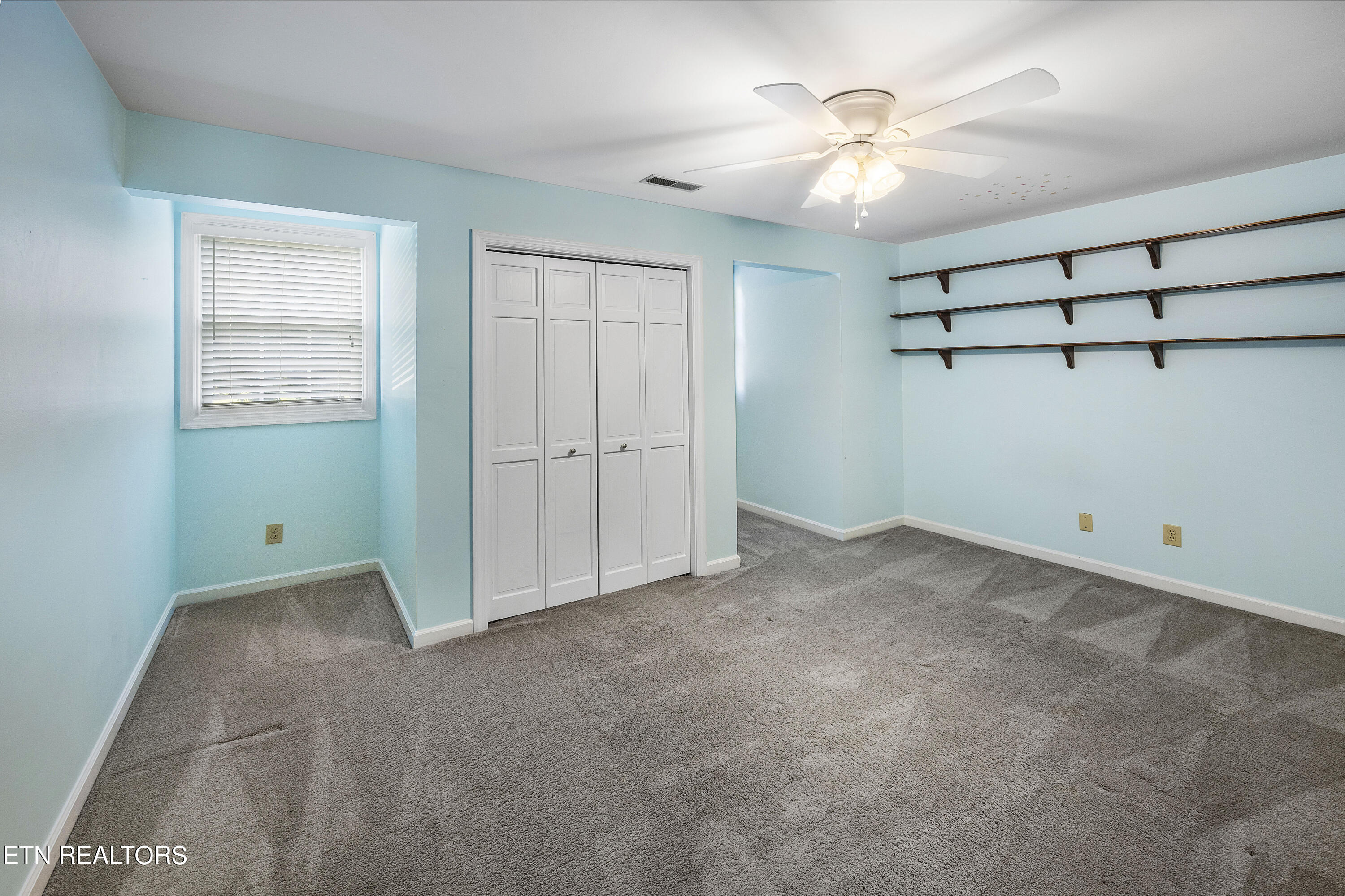 10825 Farragut Hills Blvd