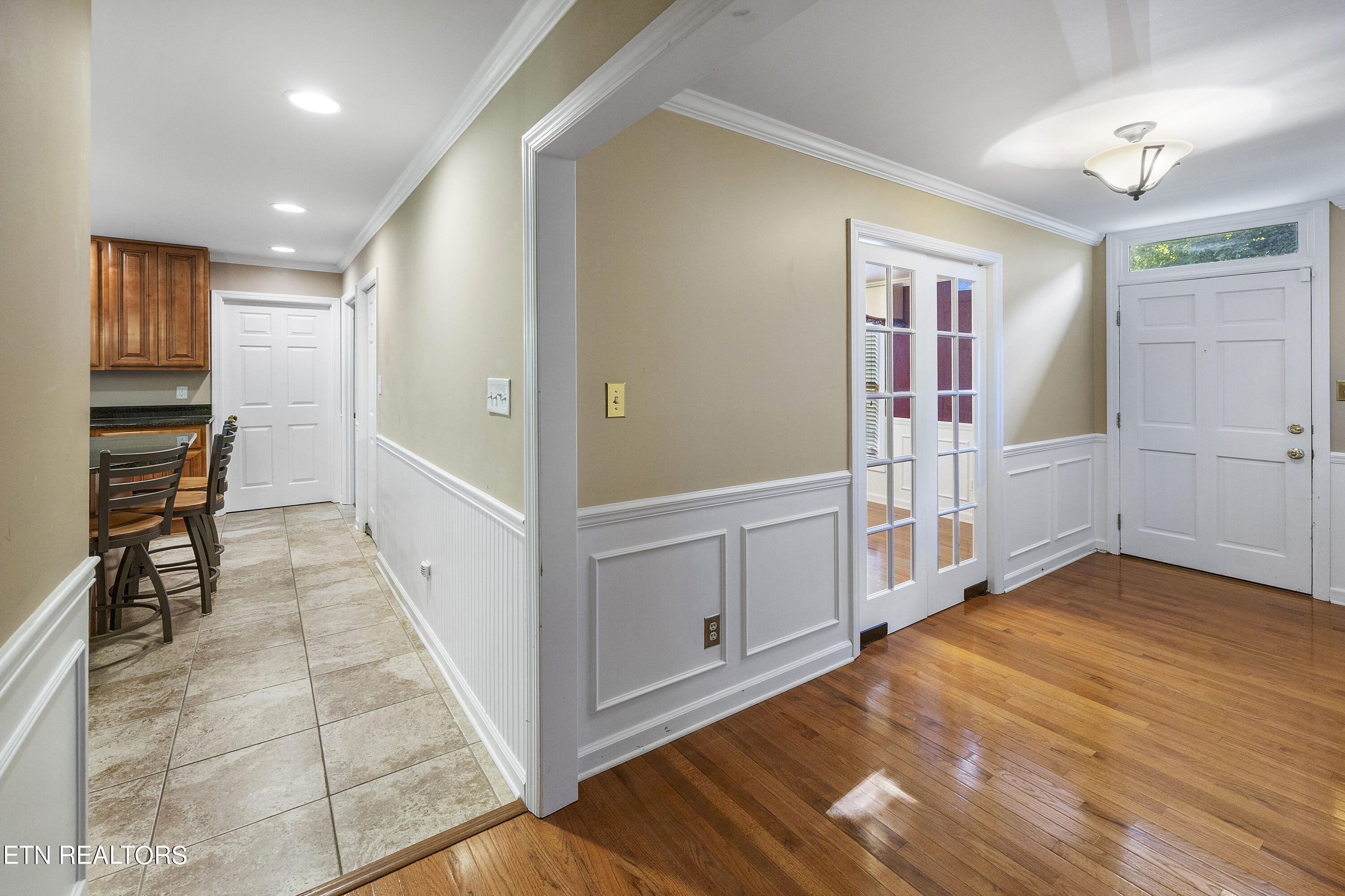 10825 Farragut Hills Blvd