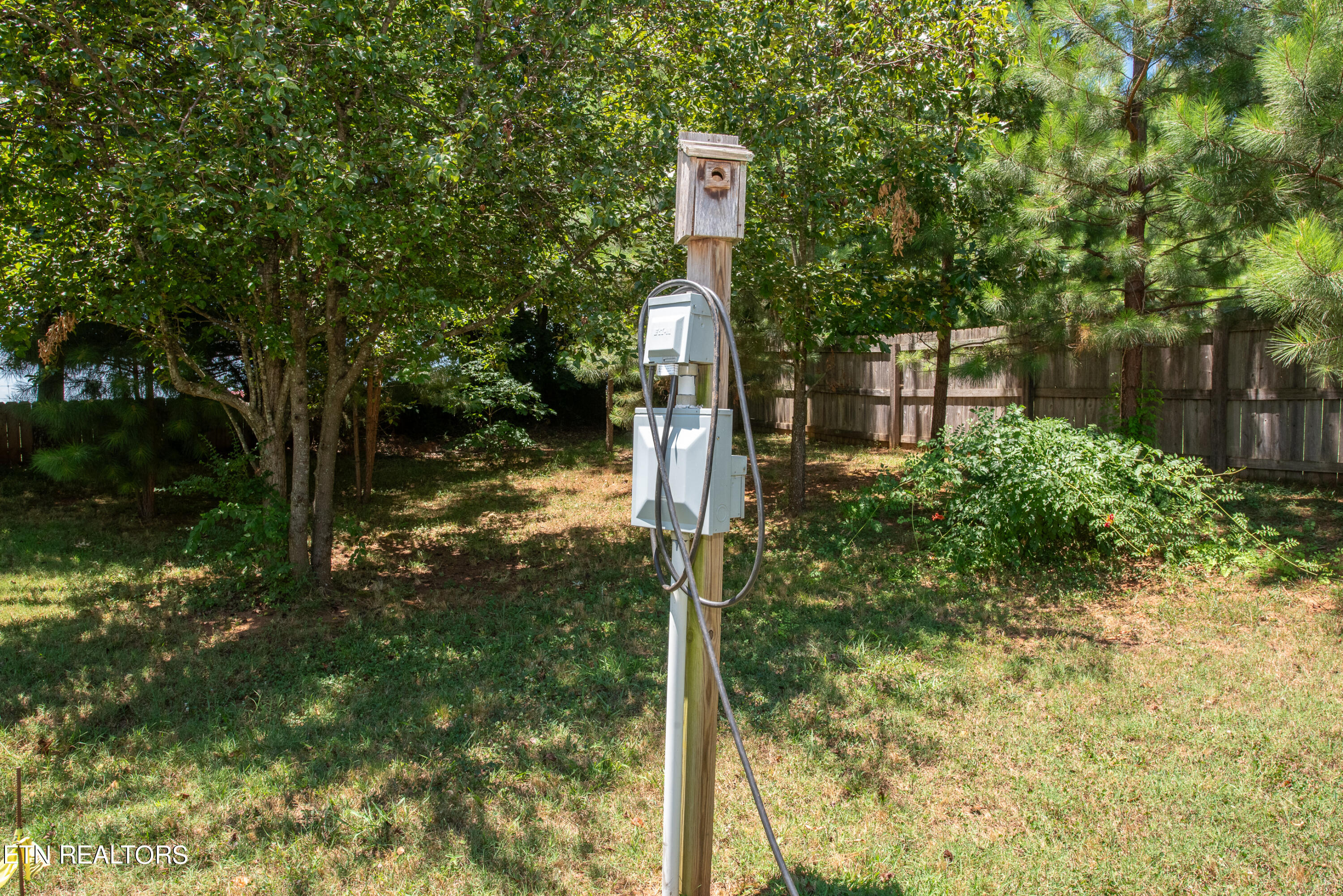 1117 Houston Springs Rd