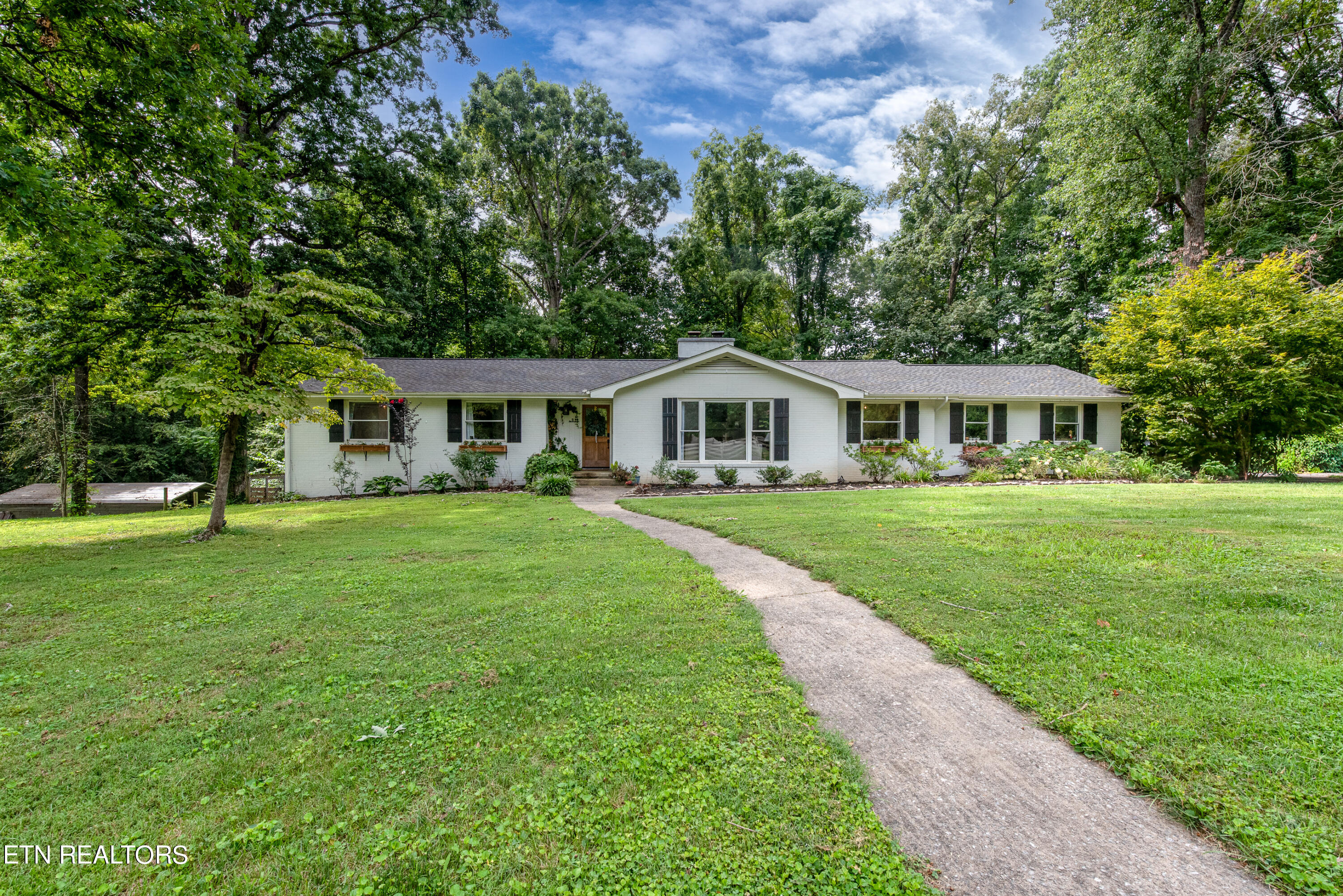 818 Bellwood Drive