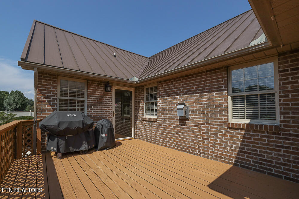 529 Sweet Briar Drive