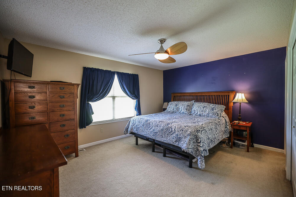 529 Sweet Briar Drive