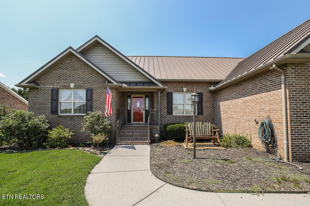 529 Sweet Briar Drive