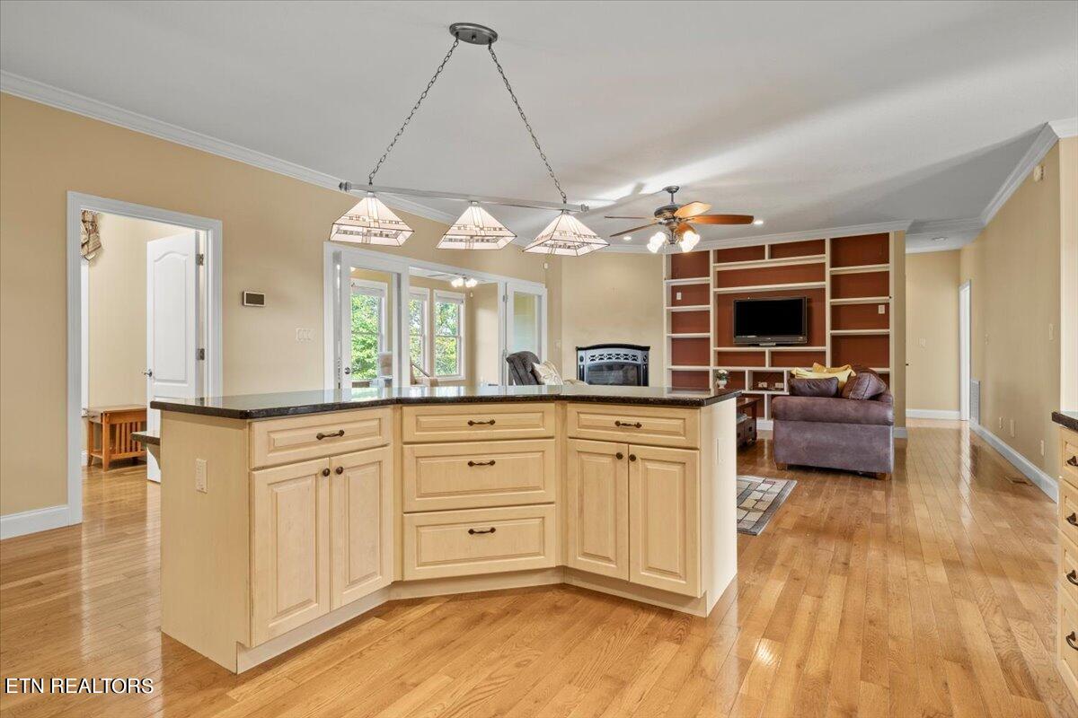 3817 Crescent Ridge Court