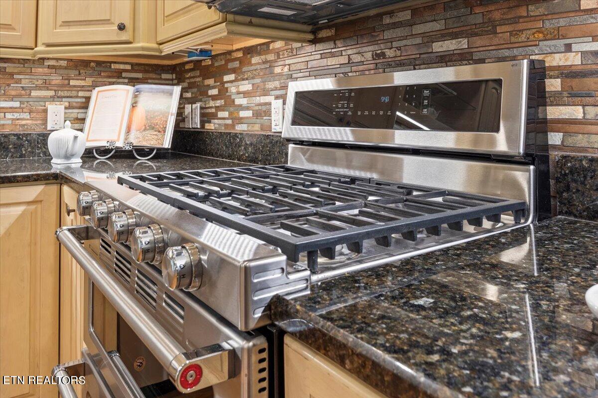 3817 Crescent Ridge Court