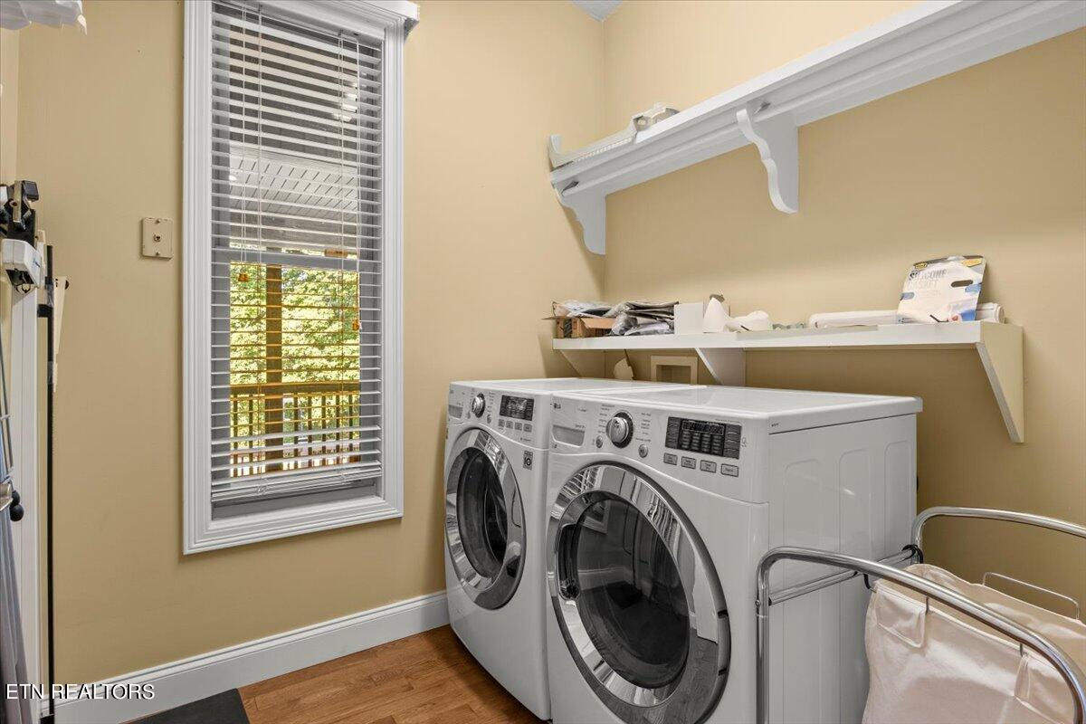 3817 Crescent Ridge Court