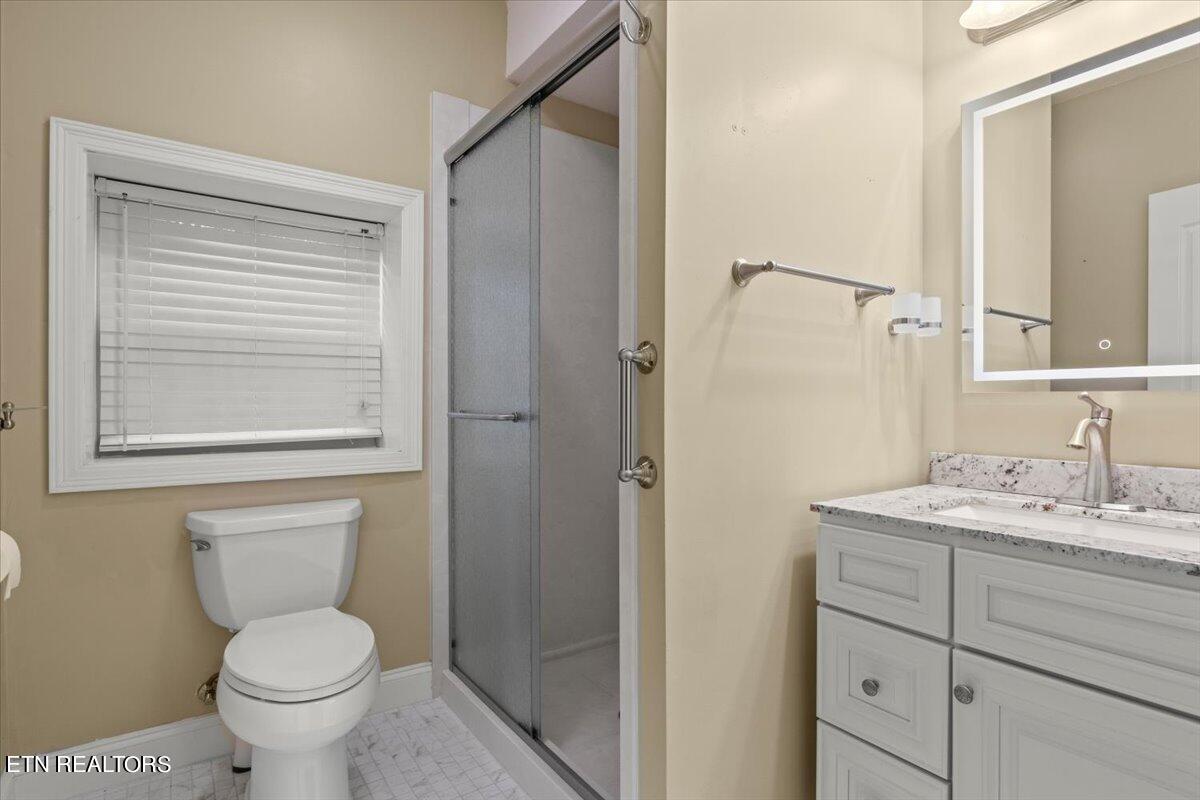 3817 Crescent Ridge Court