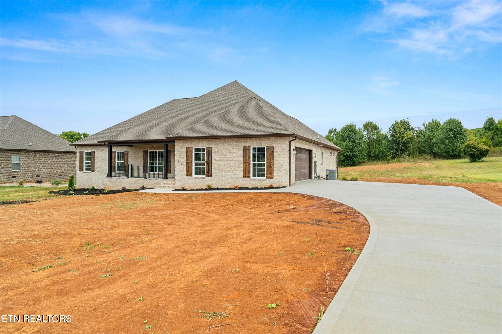 617 Majestic Mtns Blvd