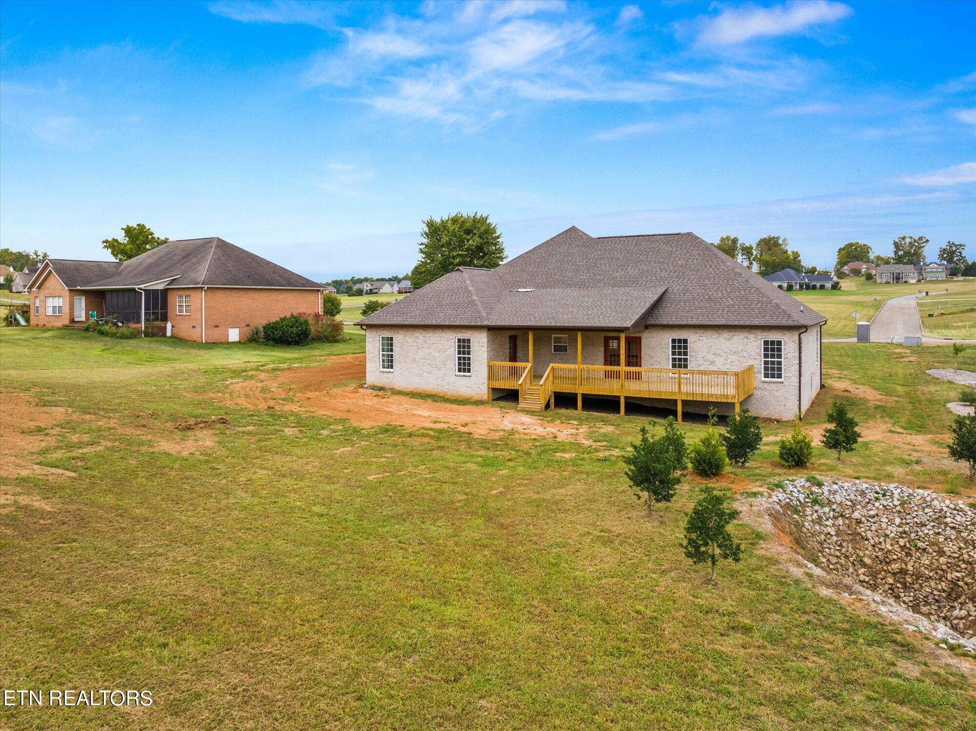 617 Majestic Mtns Blvd