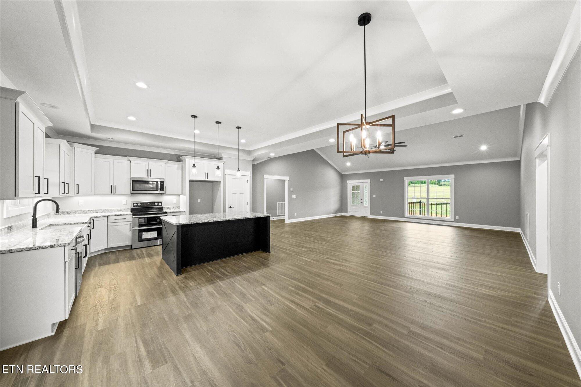 617 Majestic Mtns Blvd