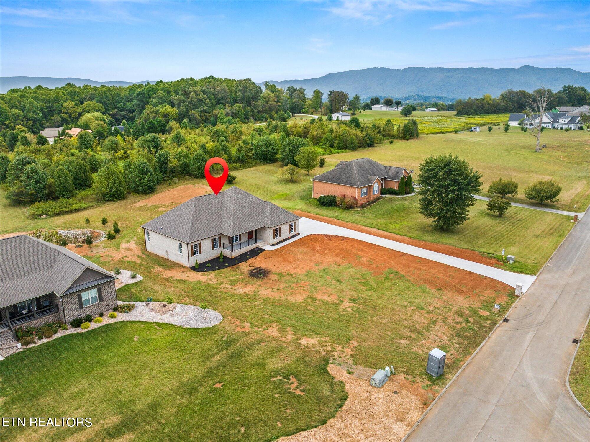 617 Majestic Mtns Blvd