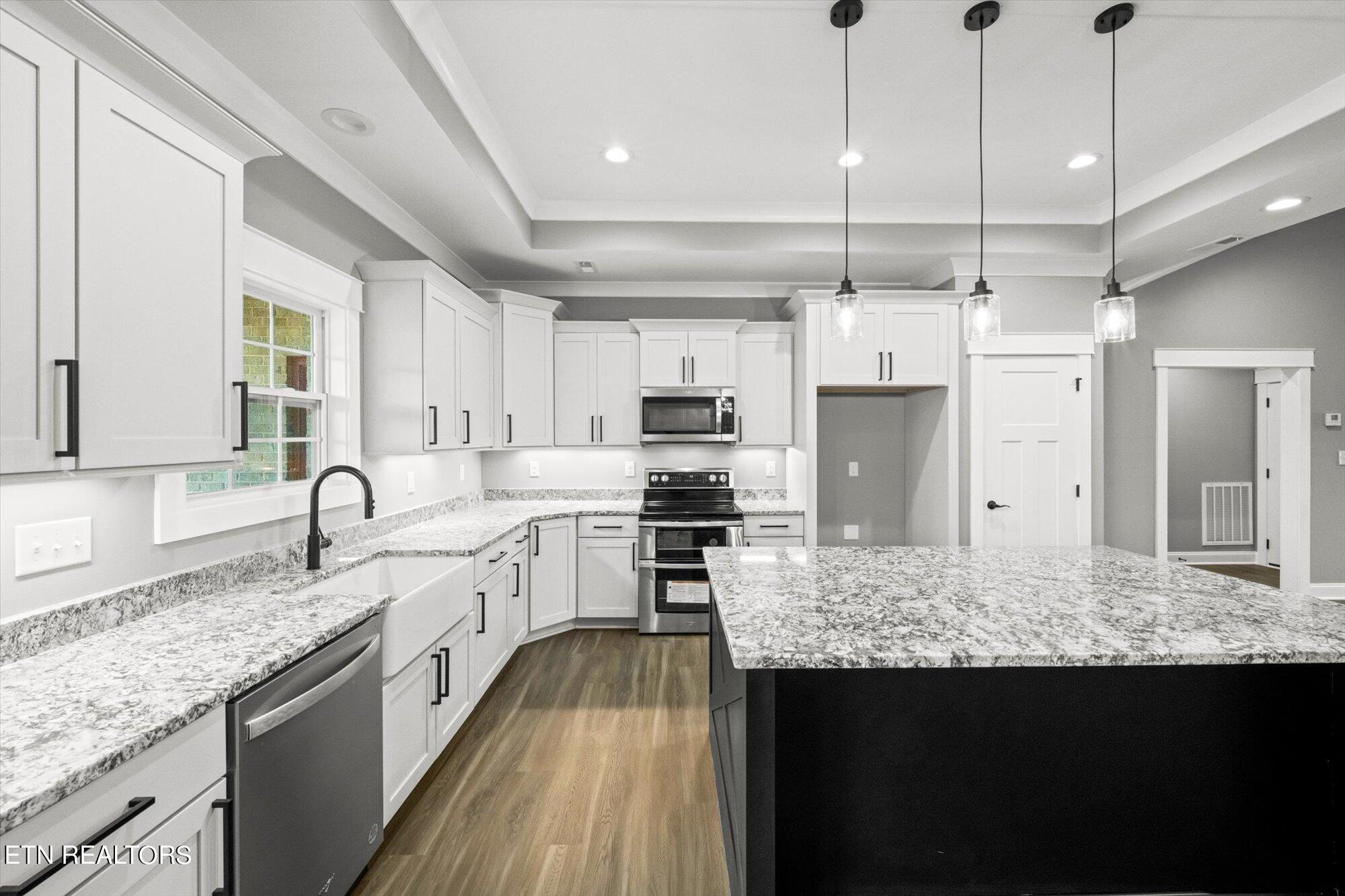 617 Majestic Mtns Blvd