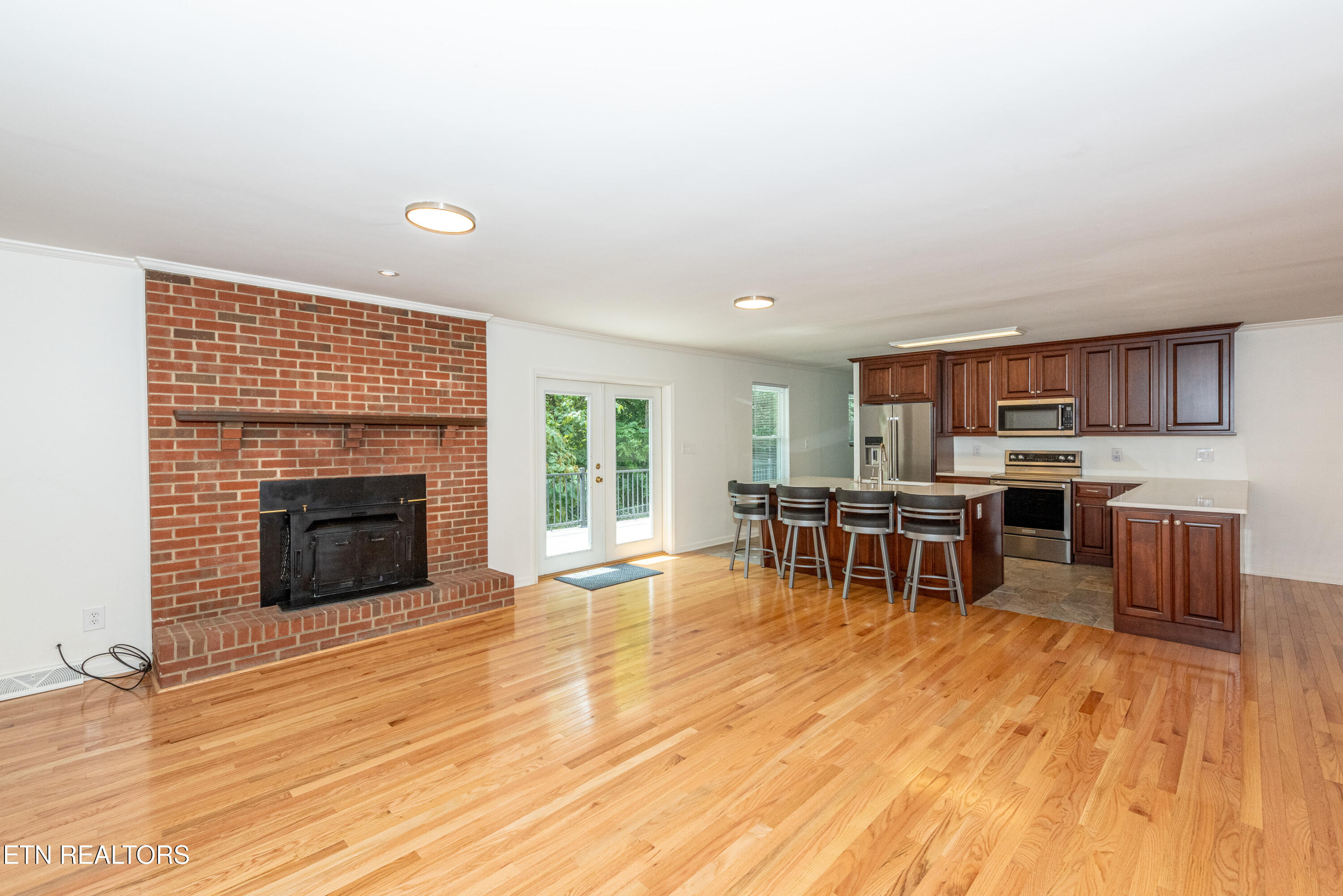 1881 E Old Topside Rd