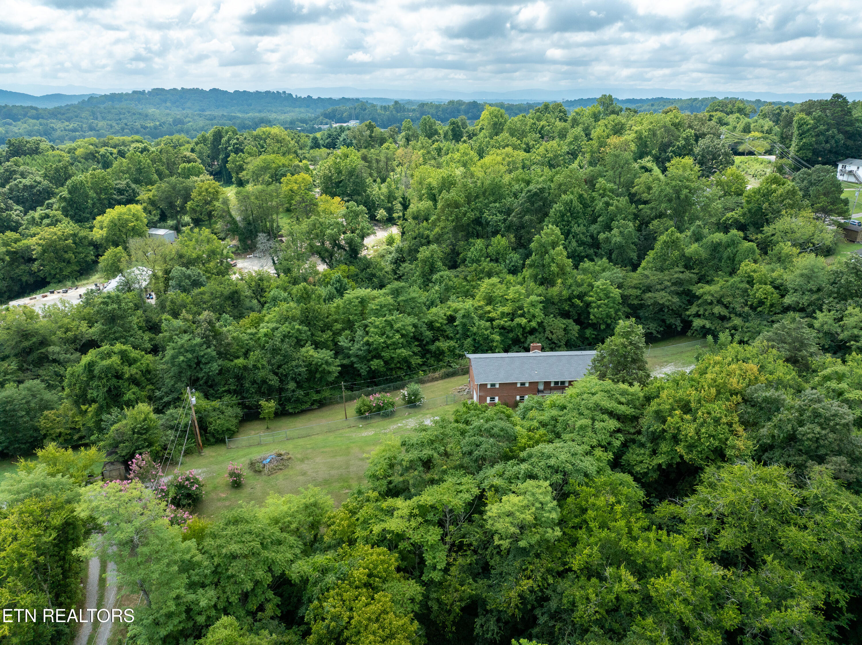 1881 E Old Topside Rd