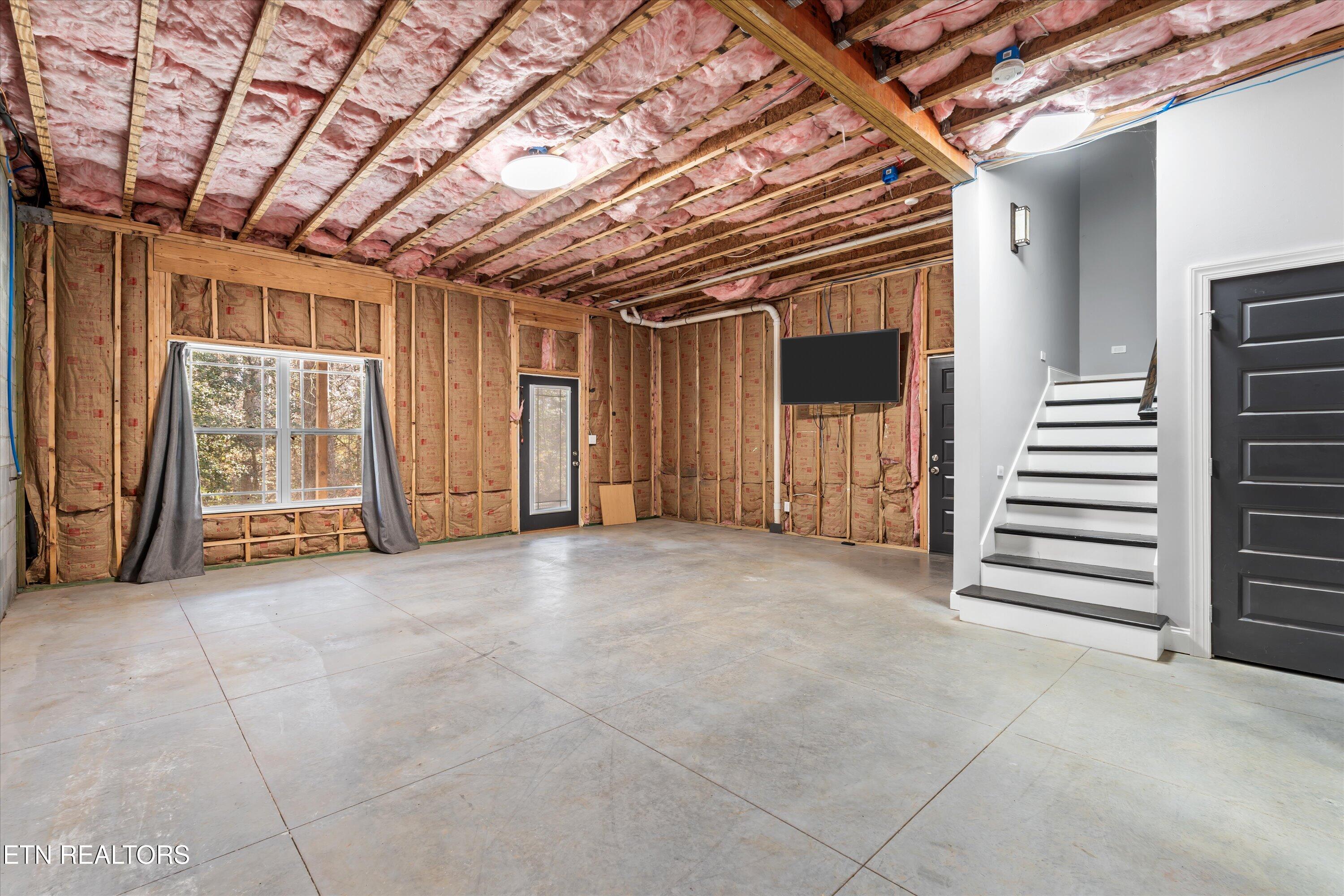 1059 Houston Springs Rd