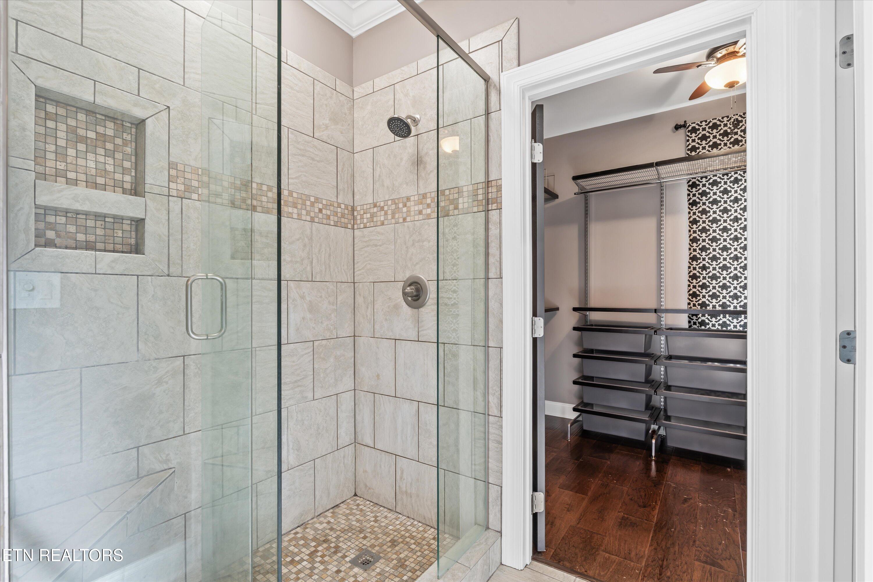 1059 Houston Springs Rd