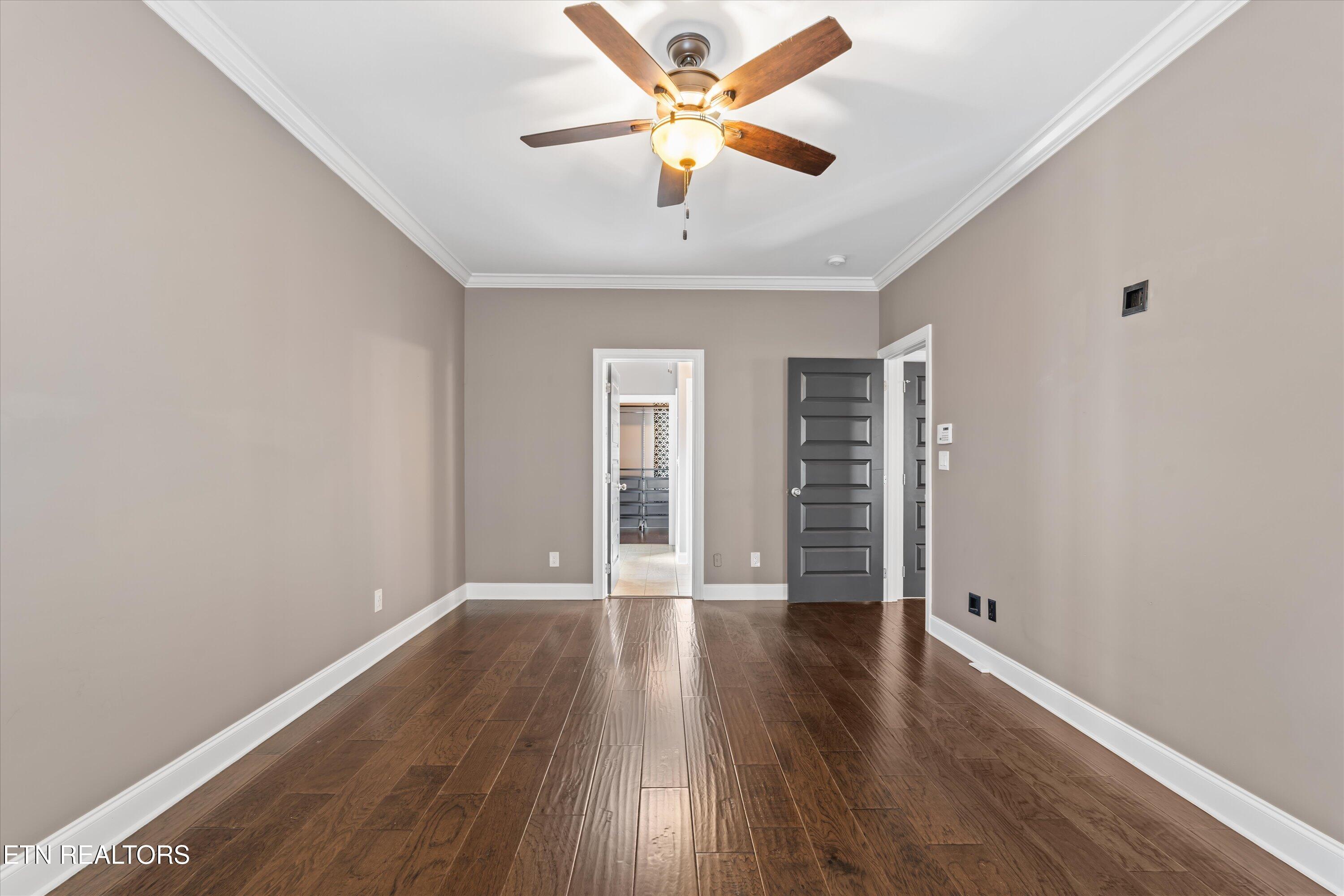 1059 Houston Springs Rd