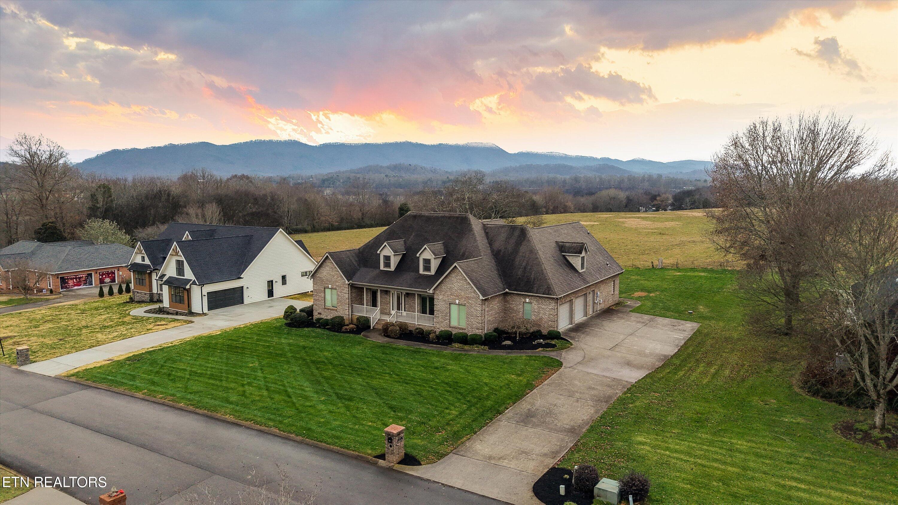 2570 Creekstone Circle